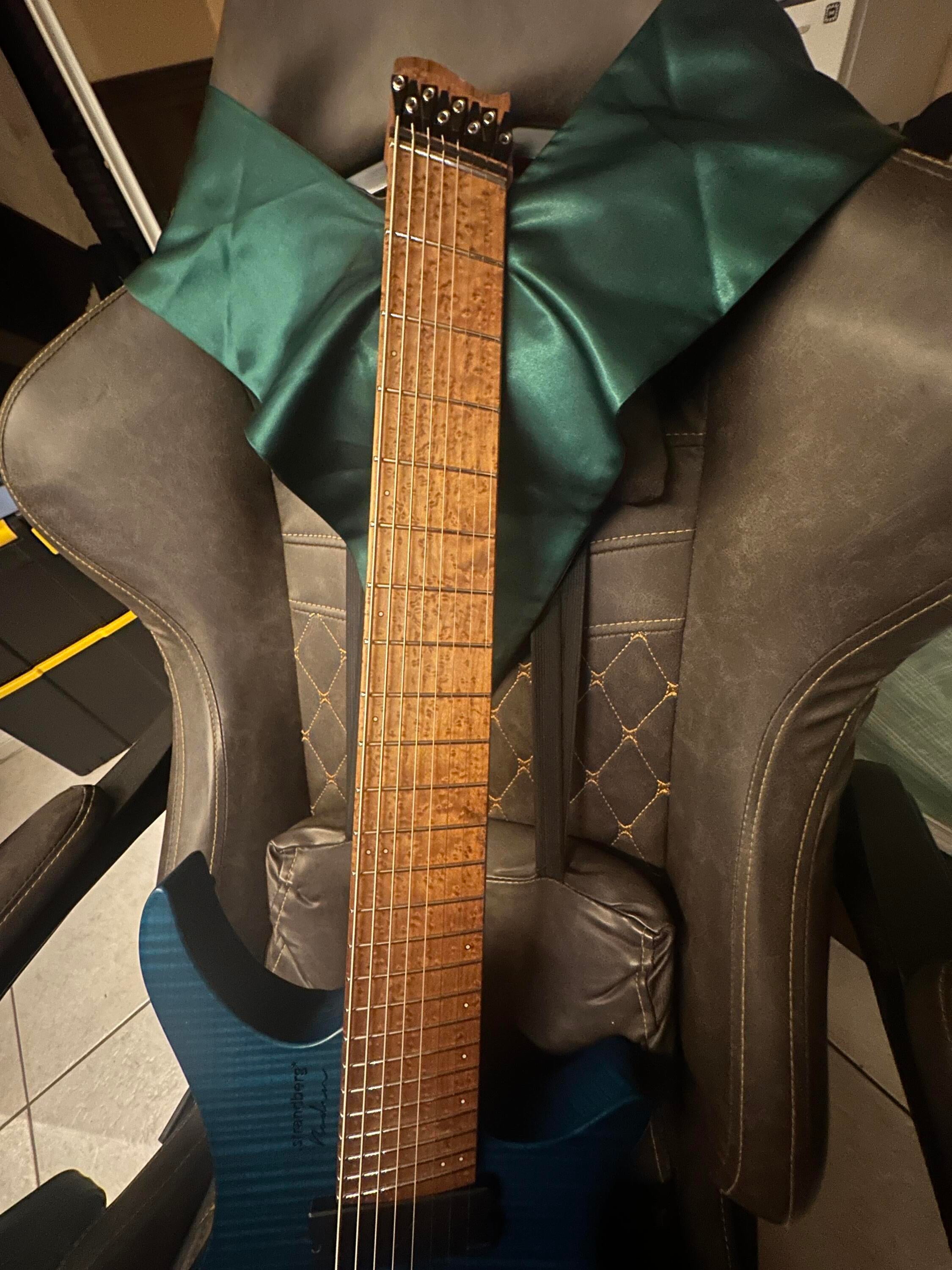 Strandberg Boden Classic 8 (改造あり) - 器材