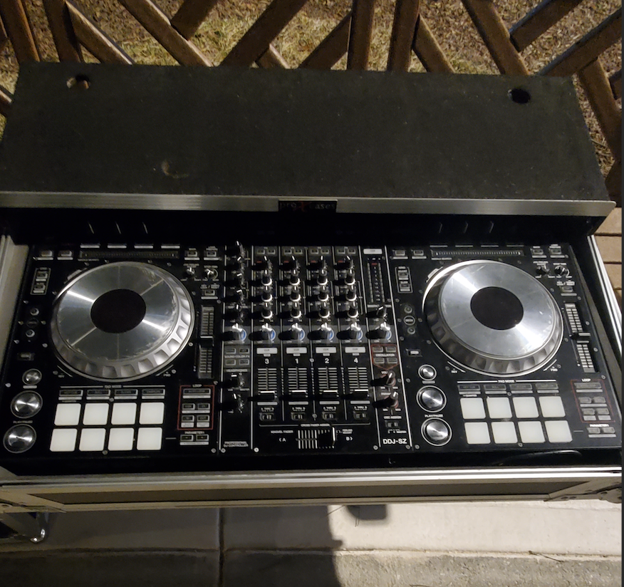 Used Pioneer DJ DDJ SZ with FREE Road Case with wheels and Built in Laptop  Stand with chords