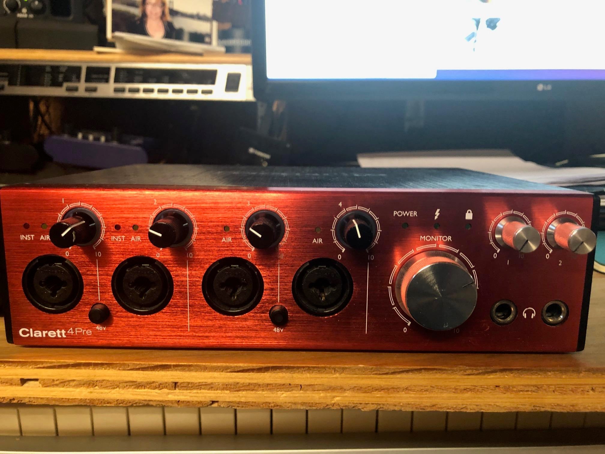 Used Focusrite Clarett 4Pre Thunderbolt 2 Audio Interface