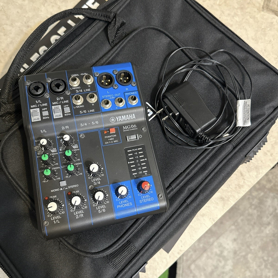 Used HARBINGER LVL LX8 AUDIO MIXER - Sweetwater's Gear Exchange