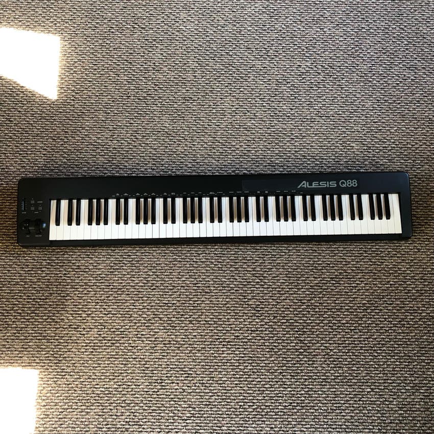 Used Alesis Q88 USB/MIDI Extended Keyboard Controller Sweetwater Gear