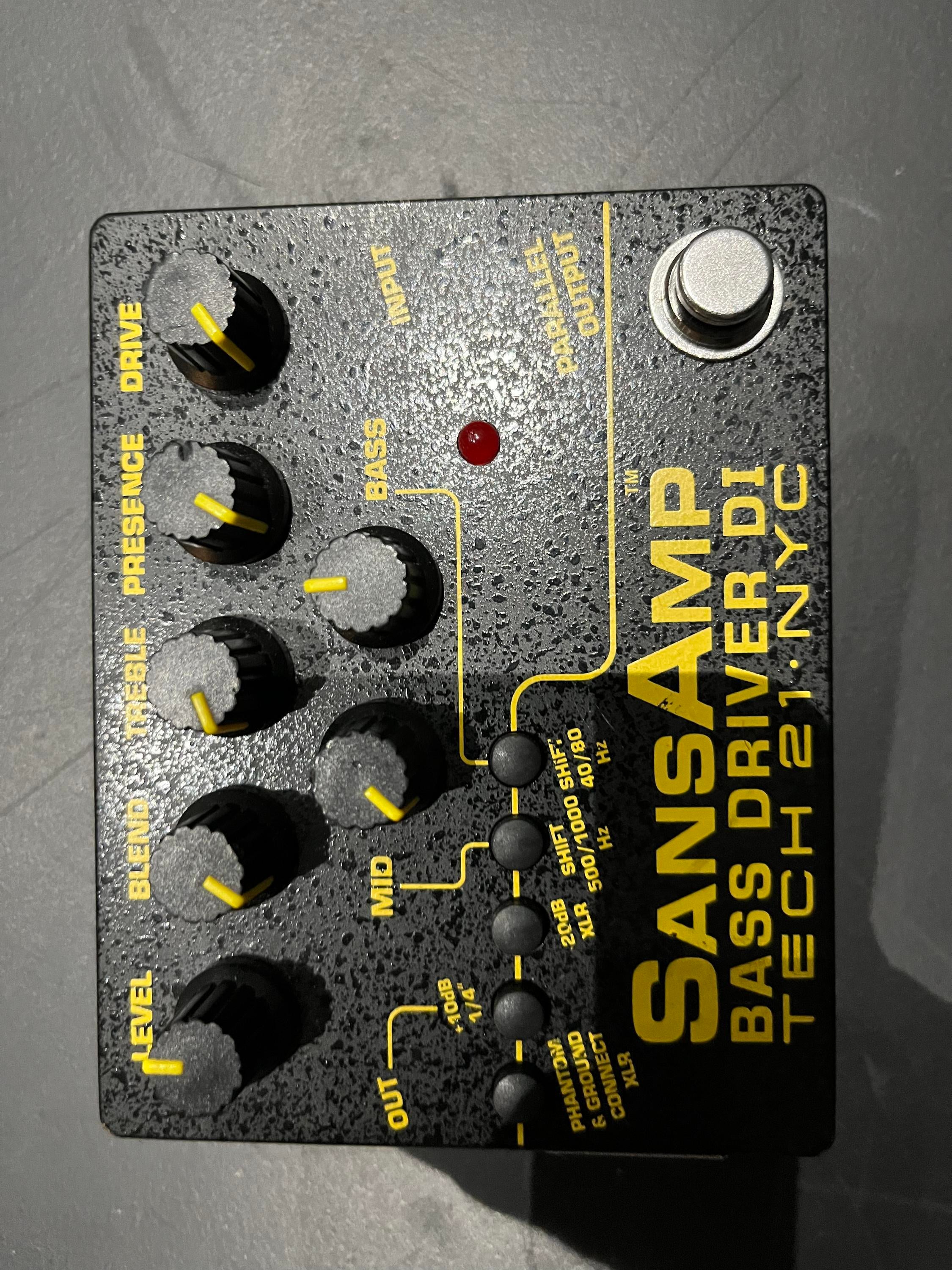 Used Tech 21 SansAmp Bass Driver DI V2 Pedal - Sweetwater's Gear