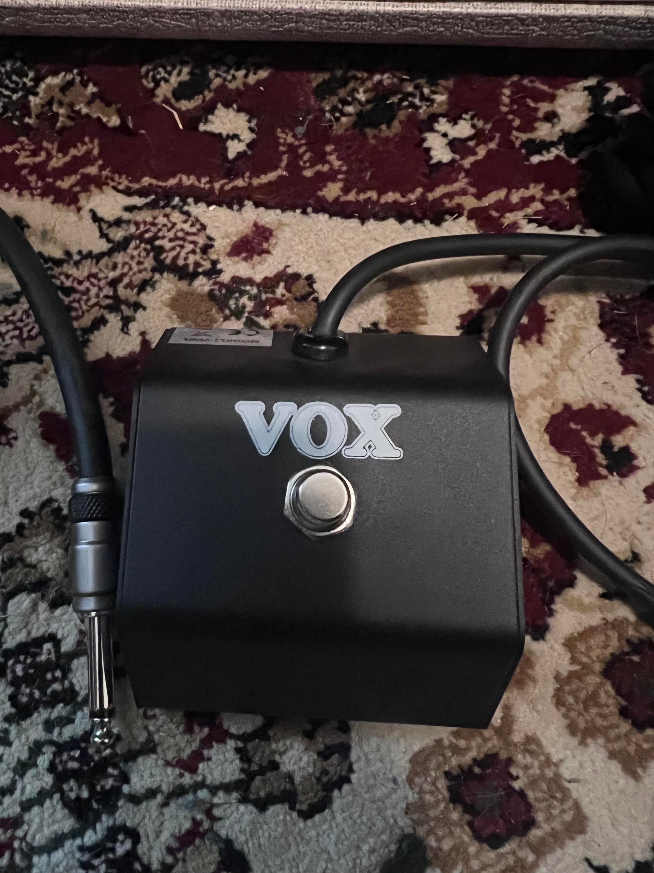 Used Vox AC30HWH & V212HWX Stack - - Sweetwater's Gear Exchange