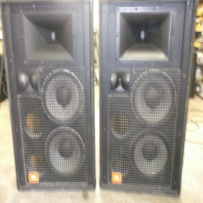 Used JBL SR 4732a | Sweetwater's Exchange