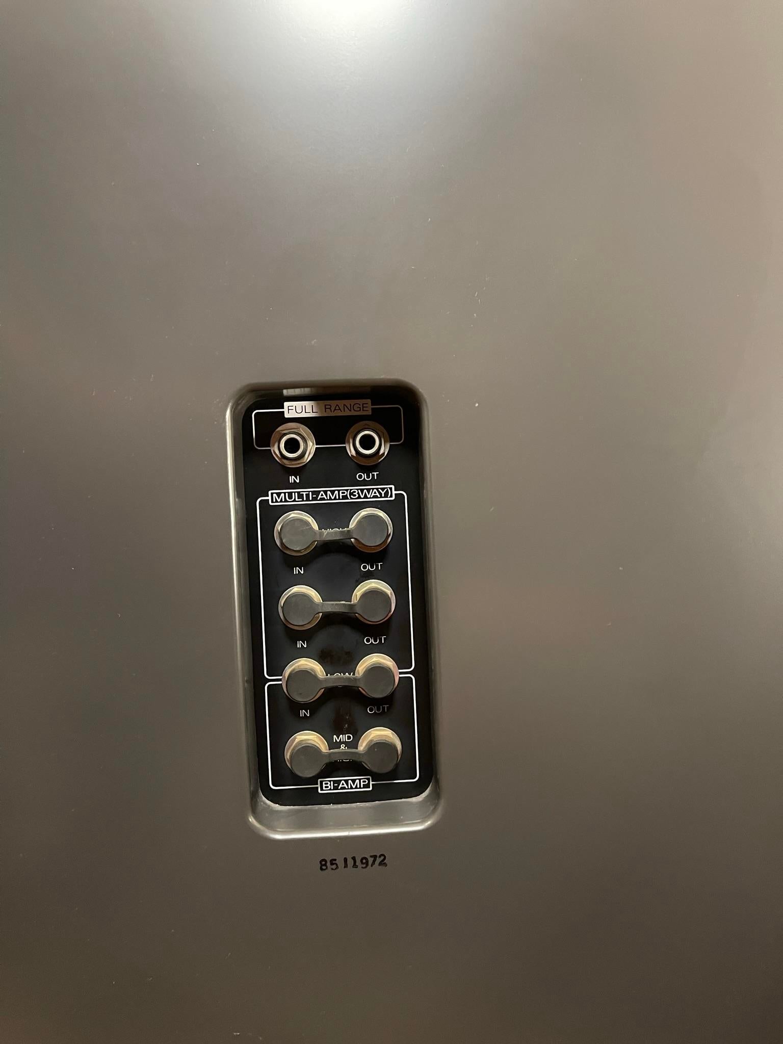 Used TOA 380 SE Speaker - Sweetwater's Gear Exchange