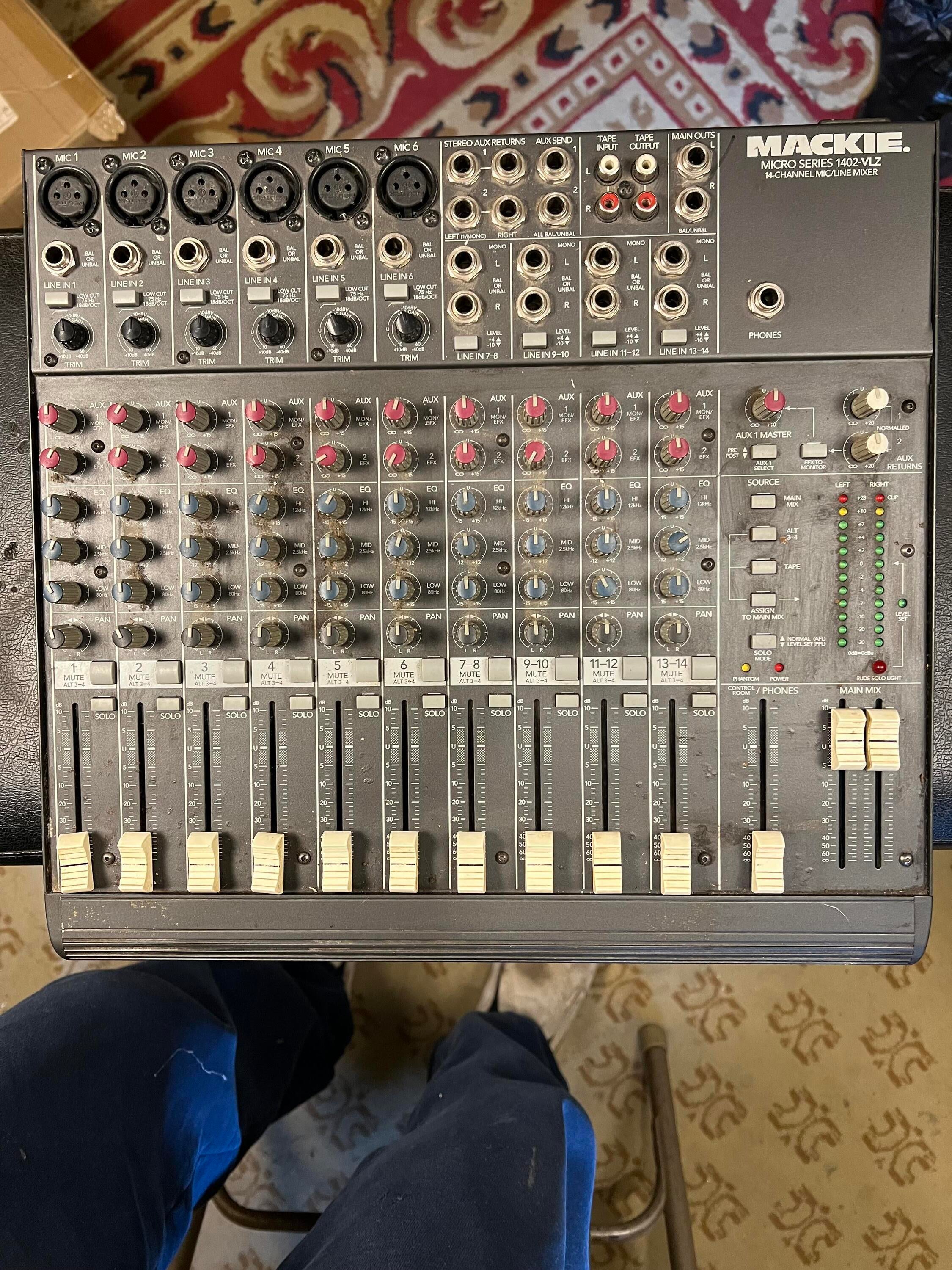 Used Mackie 1402VLZ4 14-channel - Sweetwater's Gear Exchange