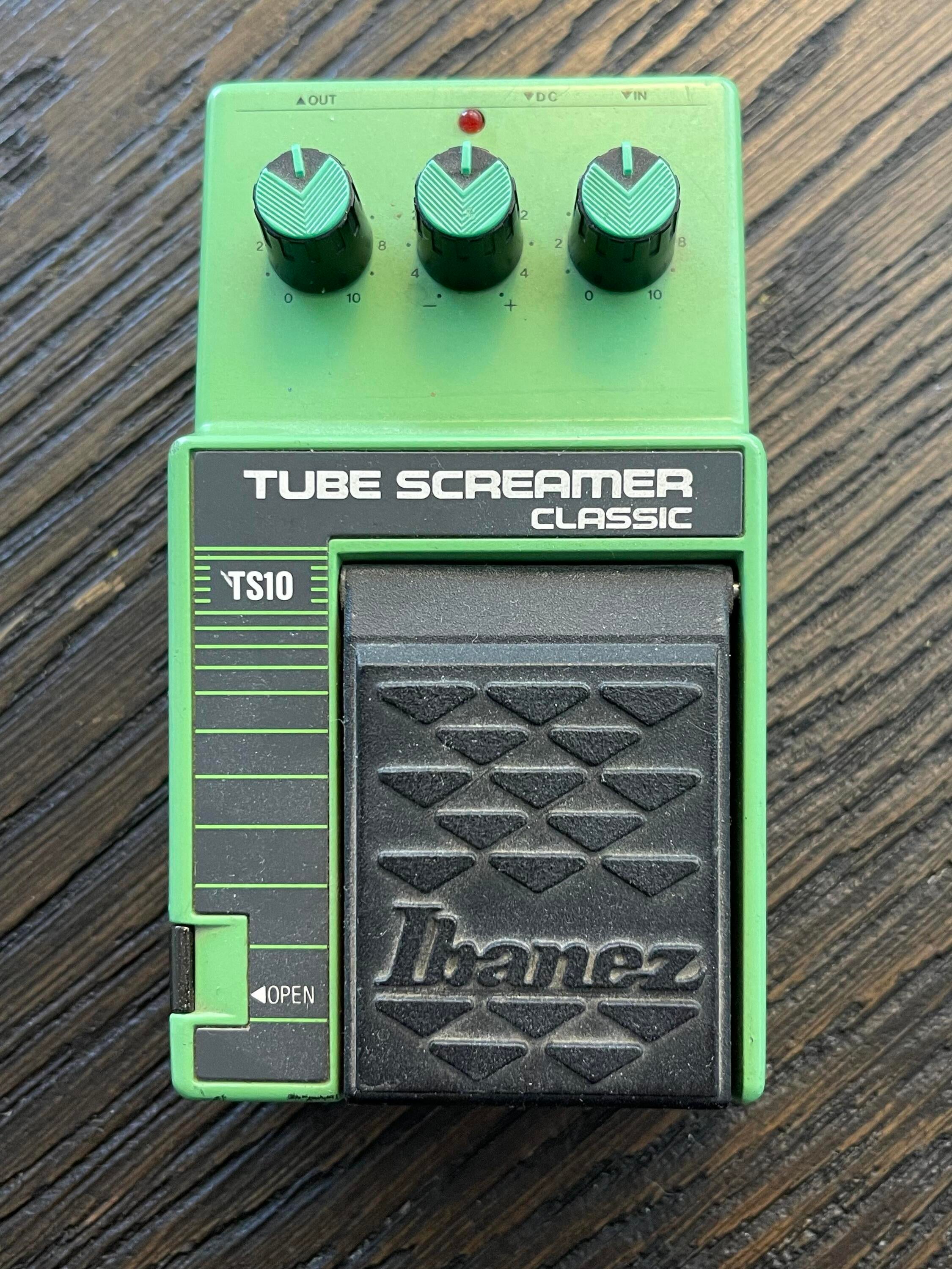 Used Ibanez Tube Screamer Classic TS10 - Sweetwater's Gear Exchange