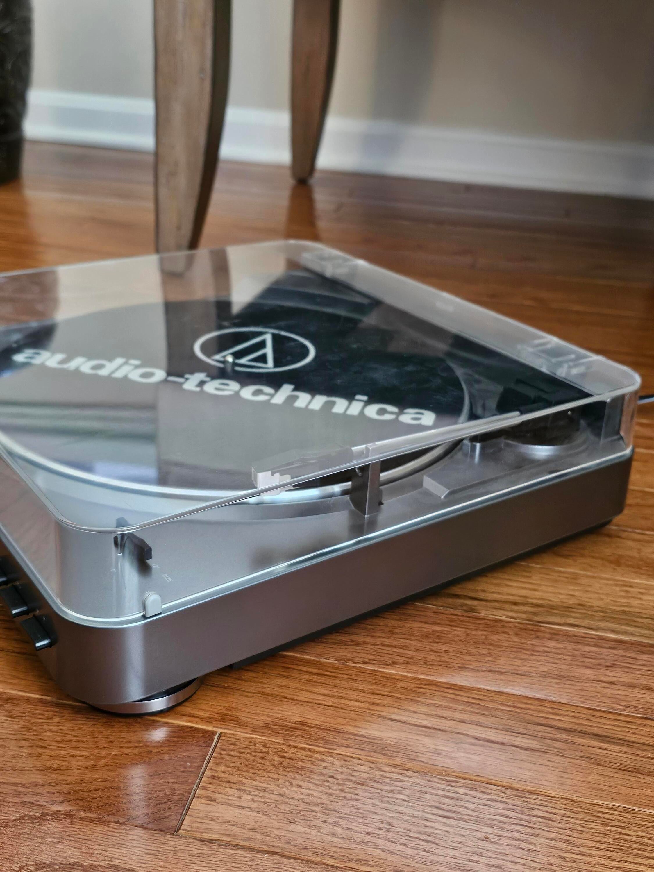 Used Audio-Technica Audio Technica AT-LP60 Turntable