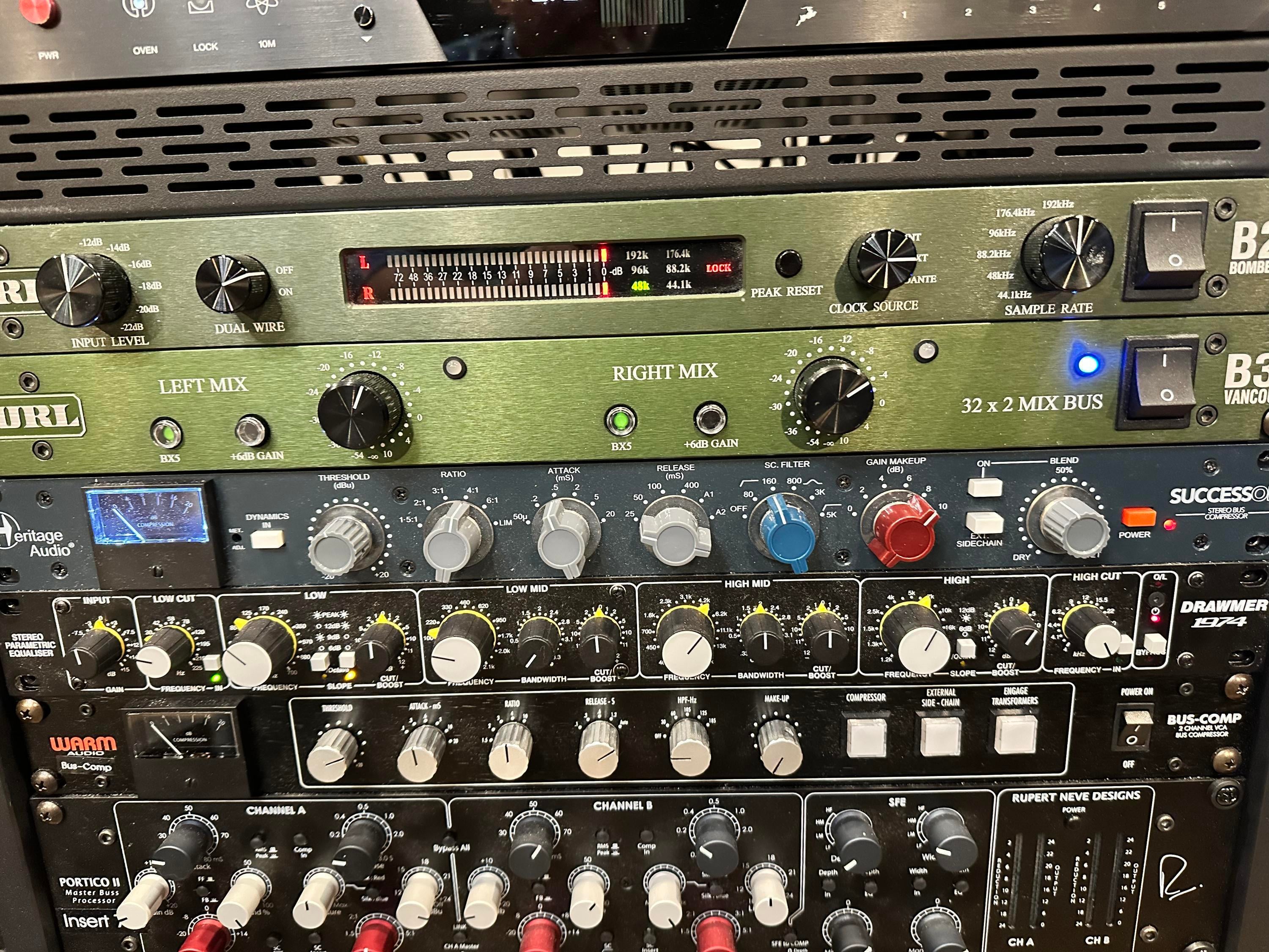 Used Warm Audio Bus-Comp 2-channel Stereo VCA Bus Compressor