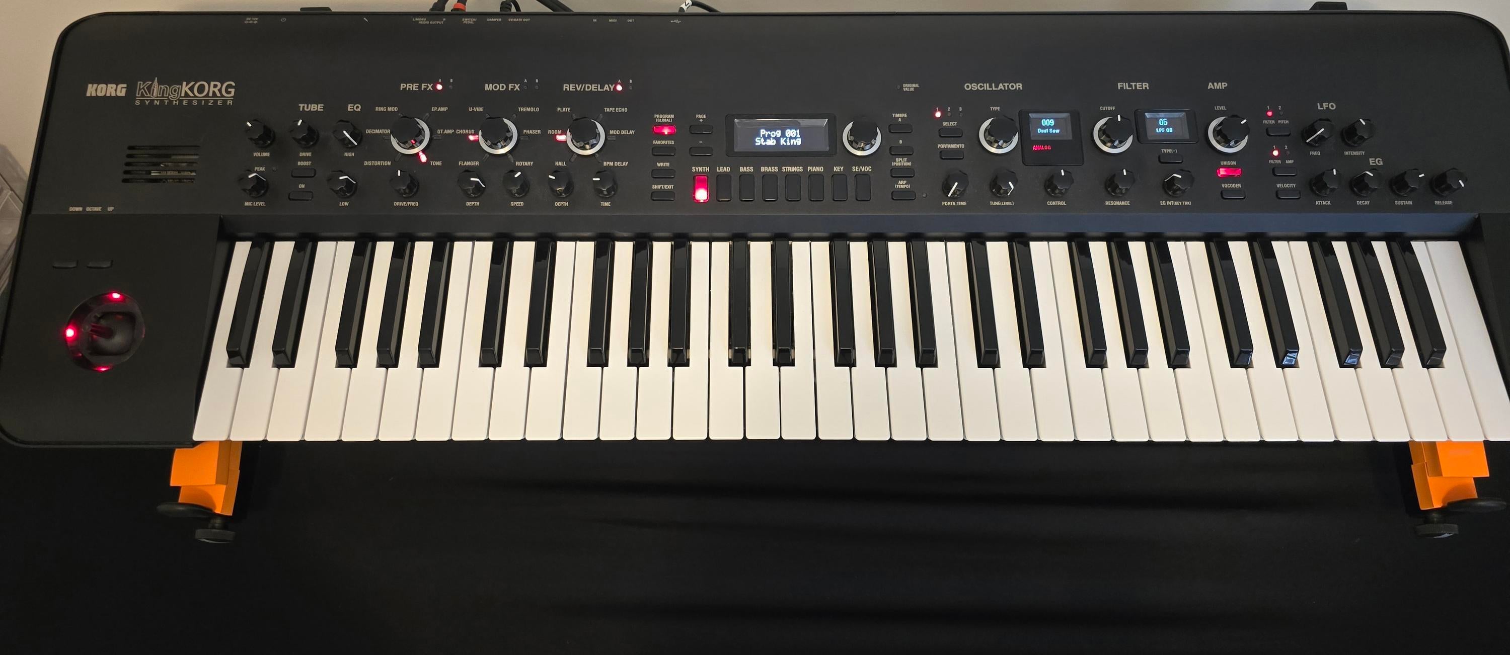 Used Korg KingKORG 61-key Analog - Sweetwater's Gear Exchange