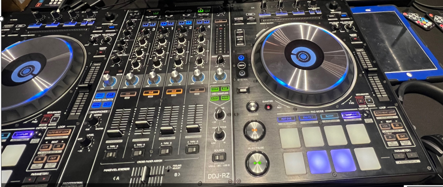 Used Pioneer DJ DDJ-RZ 4-deck - Sweetwater's Gear Exchange