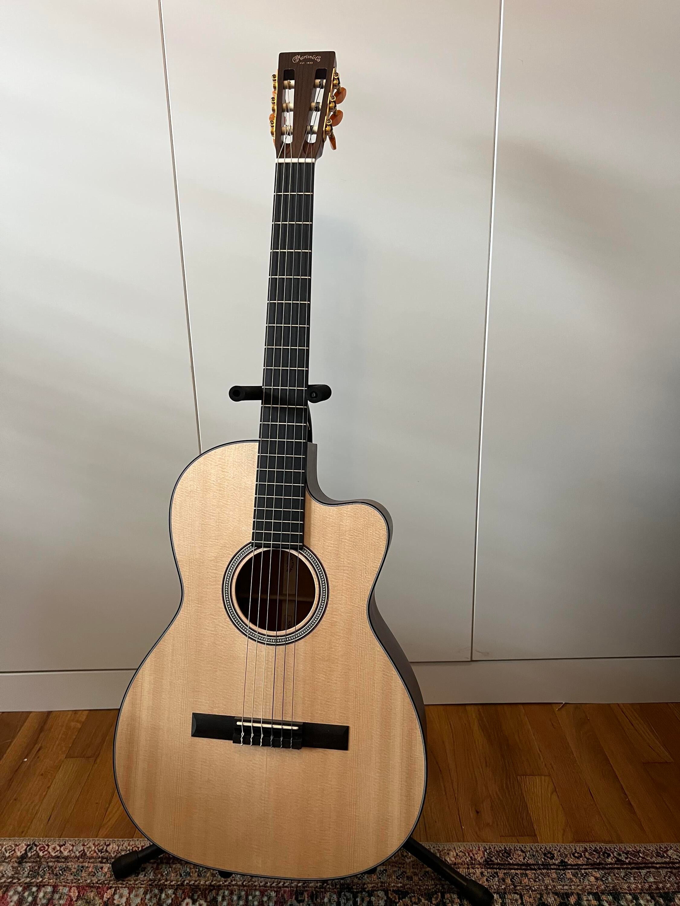 Used Martin 000C12-16E Nylon Acoustic-electric Guitar - Natural
