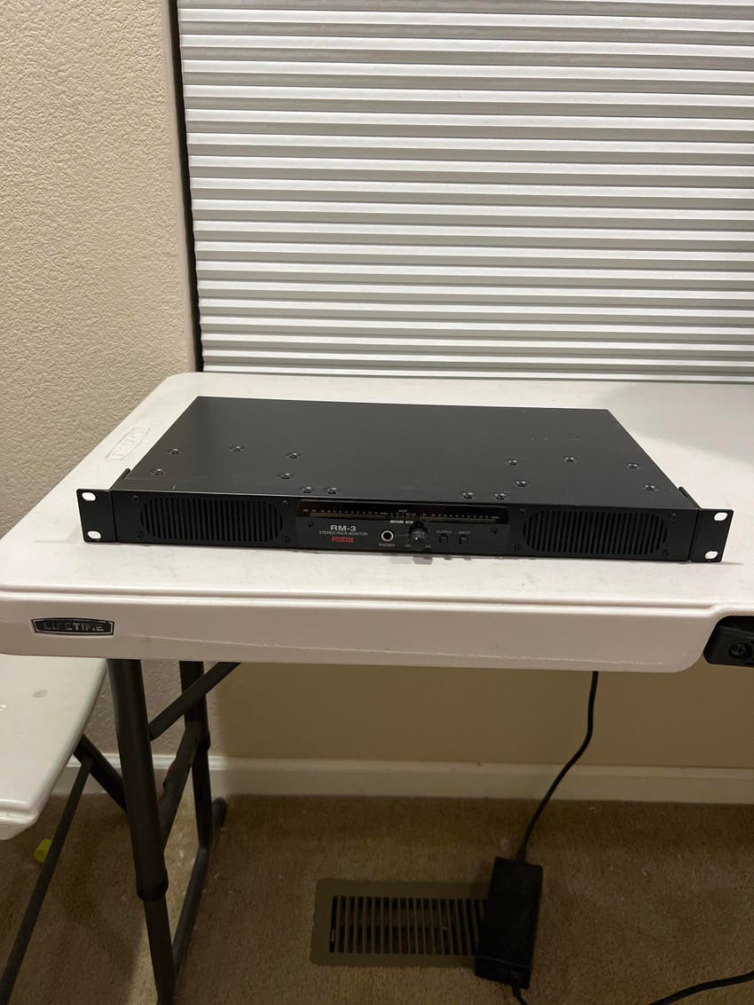 Used Fostex RM3 Active Rackmount Monitor Gear Exchange