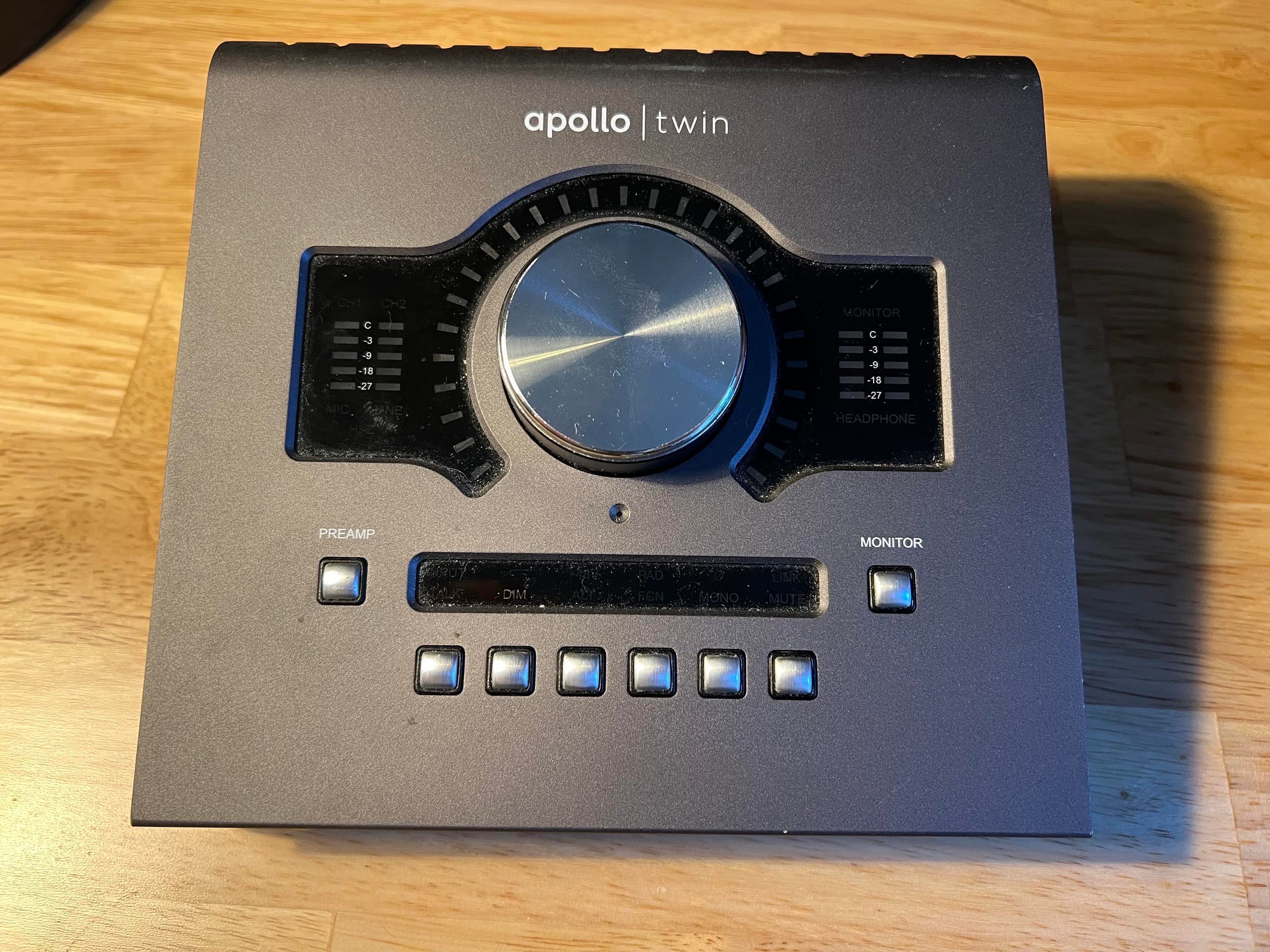 Used Universal Audio Apollo Twin MKII DUO - Sweetwater's Gear Exchange