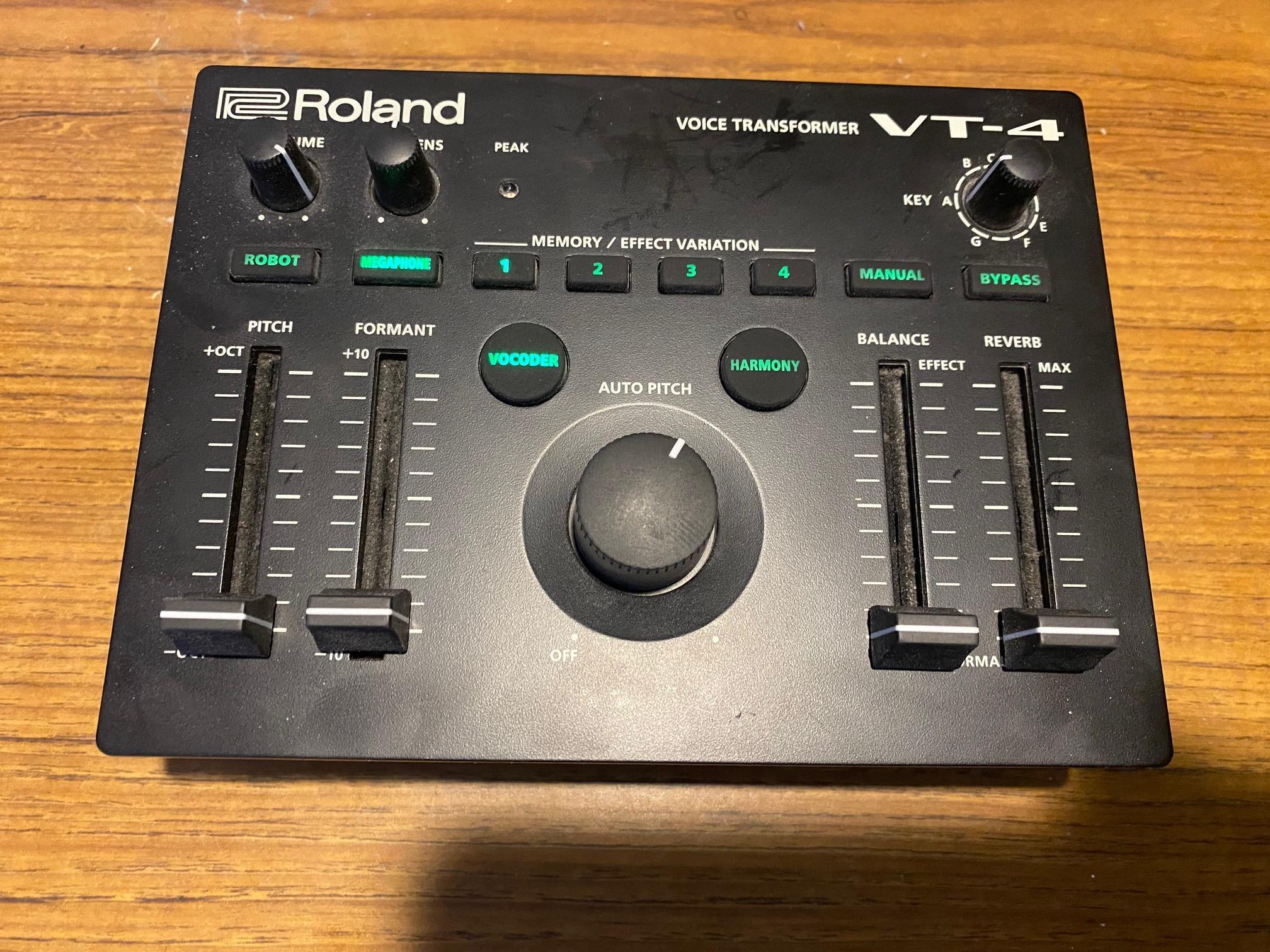 Used Roland VT-4 Voice Transformer - Sweetwater's Gear Exchange