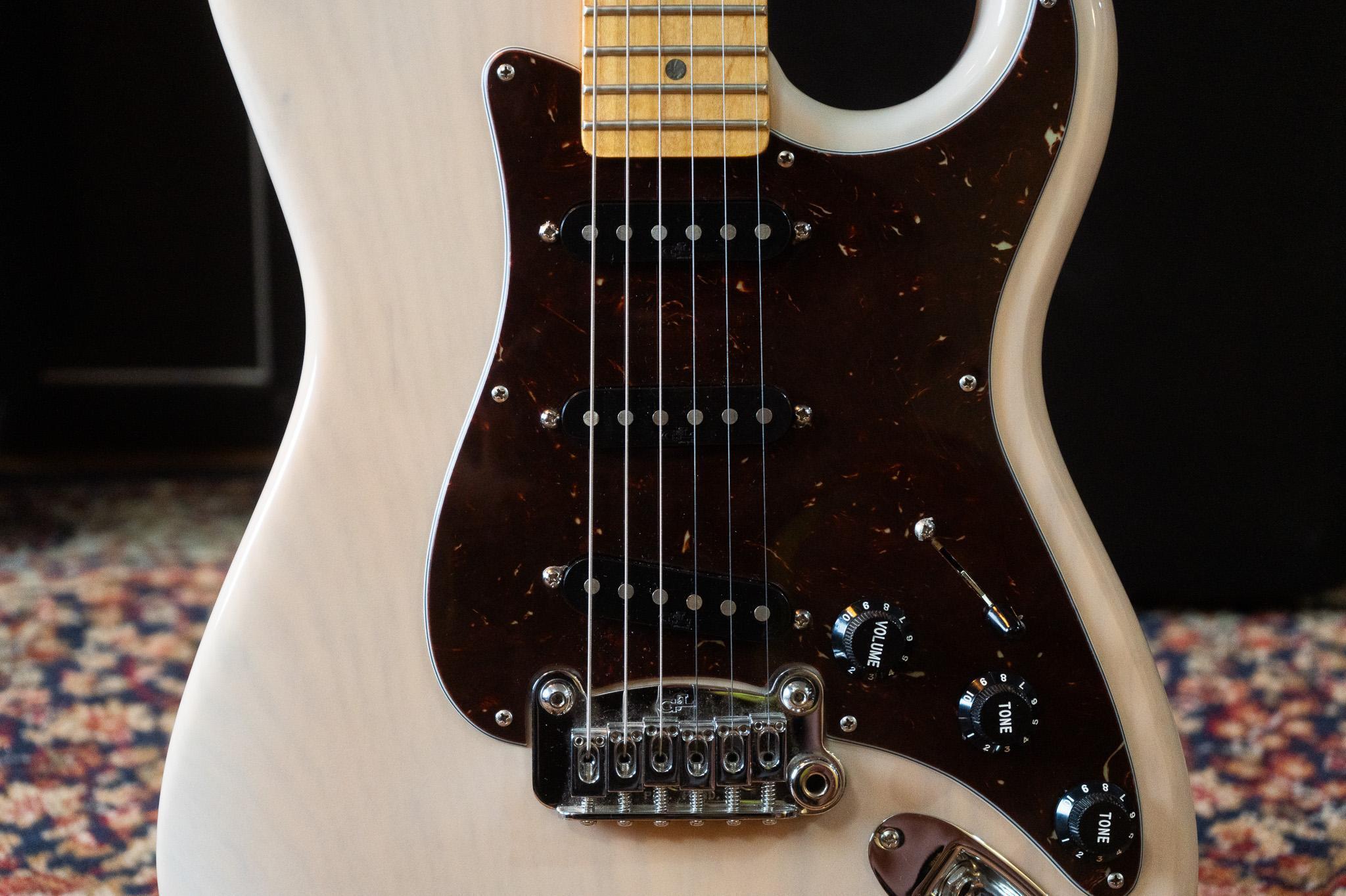 ギター G&L USA LEGACY White blonde ギター G&L USA LEGACY White blonde Used G&L USA Legacy