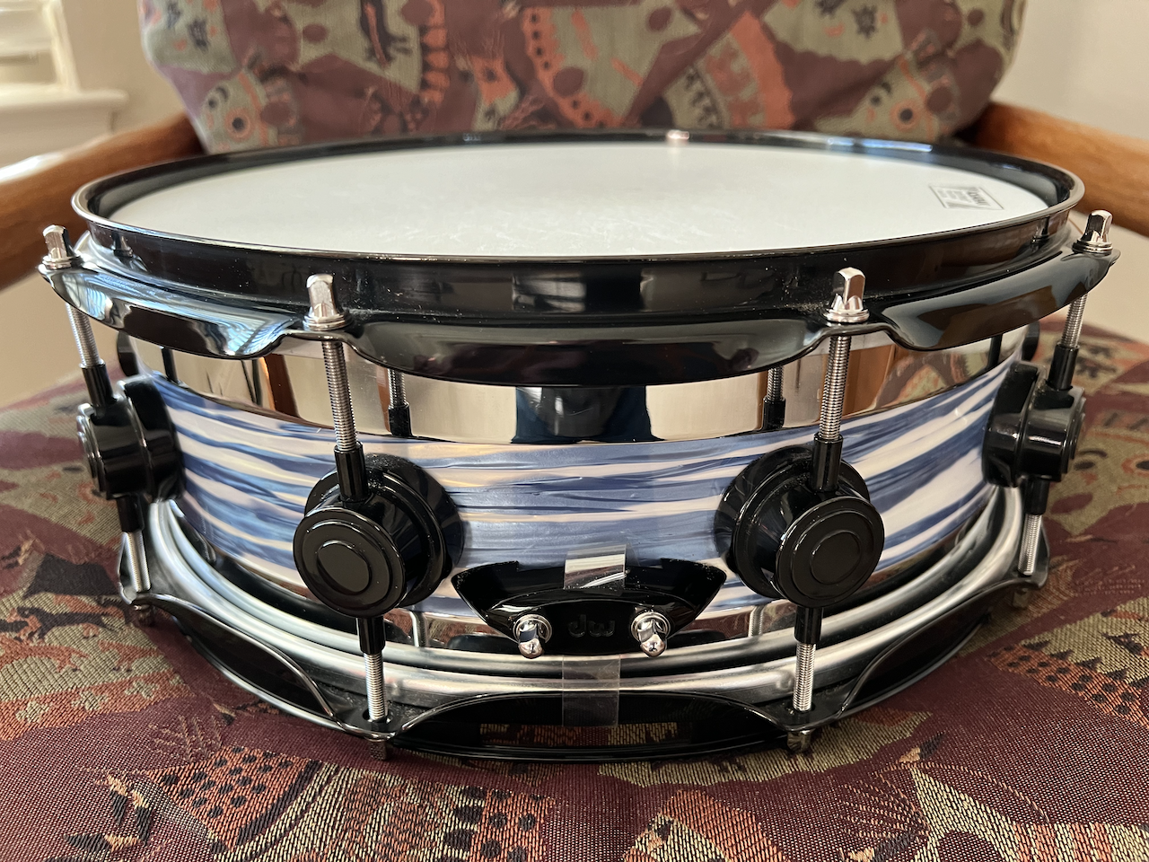 Used DW Collector's Series Edge Snare Drum - 5.5 x 14 inch with Custom  Glossy Black Hardware