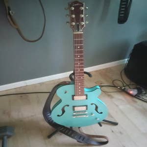 Montreal Premiere HT Semi-hollow Electric Guitar - Laguna Blue