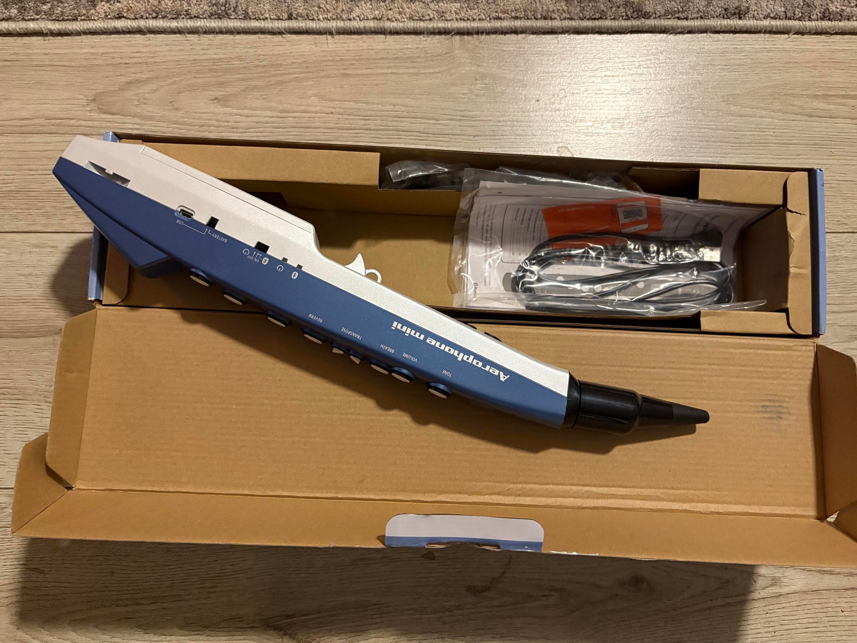 Used Roland Aerophone AE-01 Mini - Sweetwater's Gear Exchange