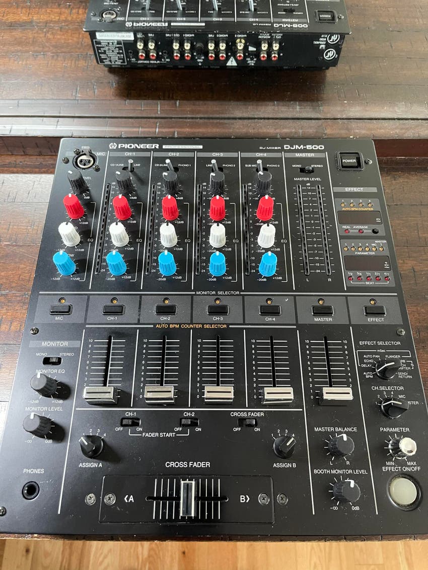 Used Pioneer DJ Pioneer DJM 500 Sweetwater Gear Exchange