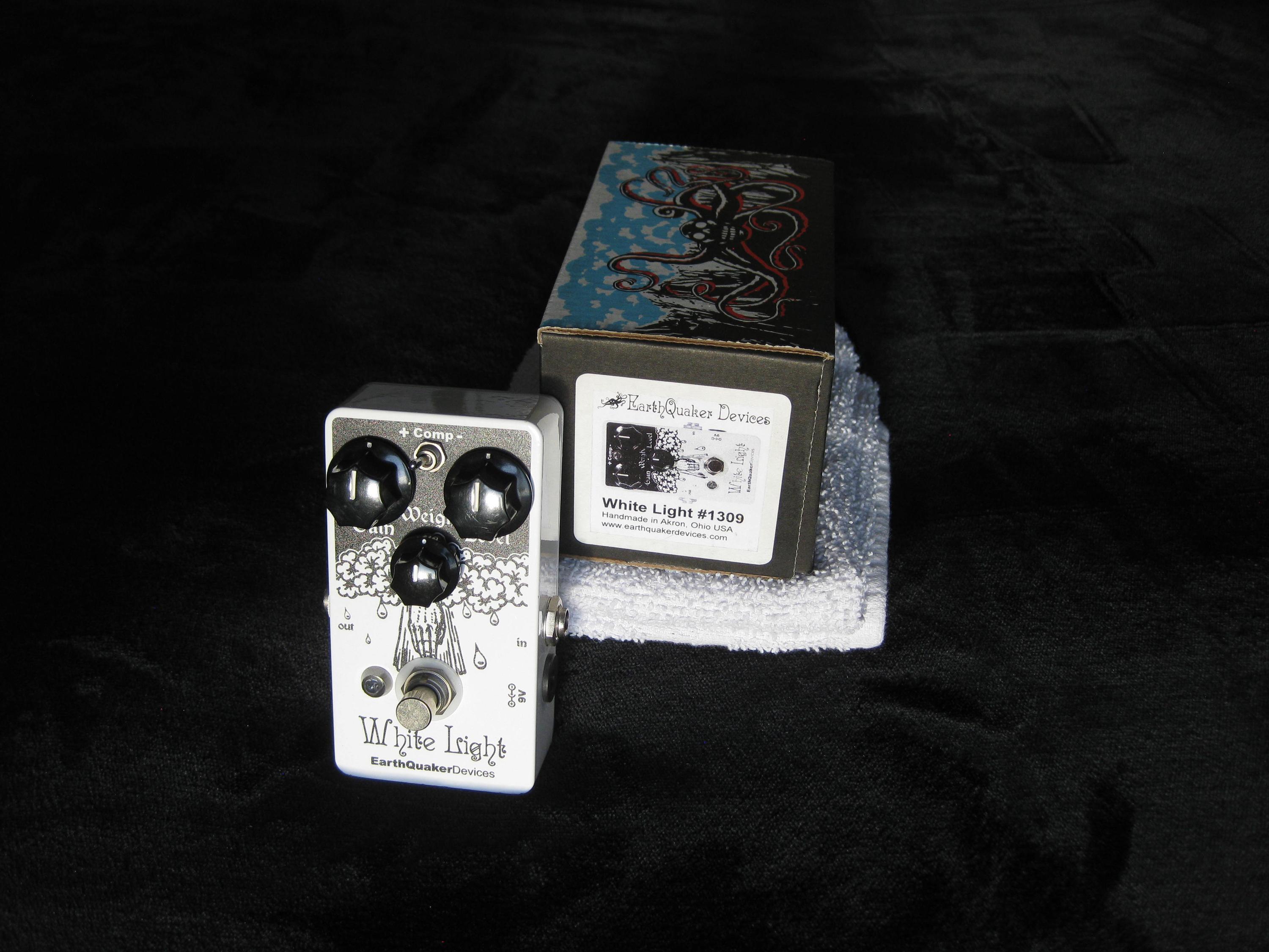 Used EarthQuaker Devices White Light - Sweetwater's Gear Exchange