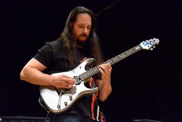 Petrucci Rocks Sweetwater!
