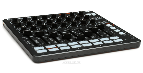 novationlaunchcontrolxlmkii_gr