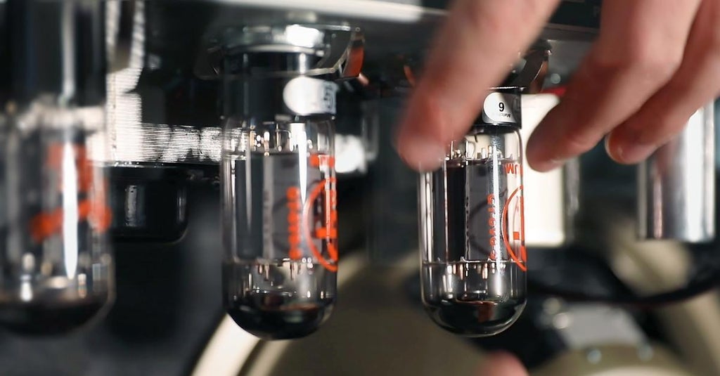 How to Replace Tubes in Your Guitar Amp