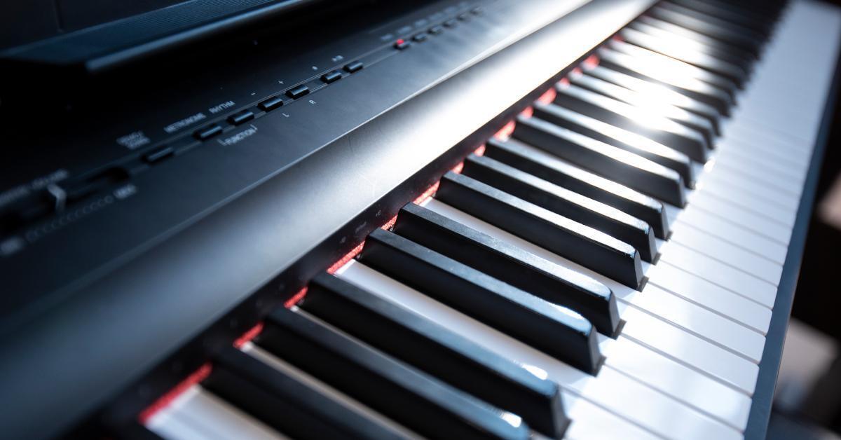 Best Keyboards Under 1,000 InSync