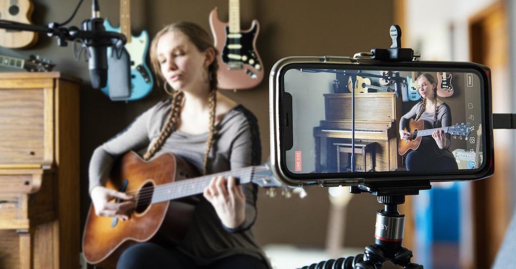 12 Livetreaming Tips for Musicians – Connecting with Your Fans