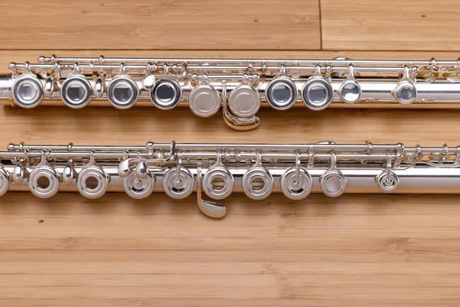 9_Flute_Open_and_Closed