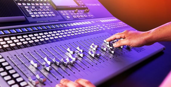 Beyerdynamic DT 770 Pro 80 ohm Closed-back Studio Mixing Headphones