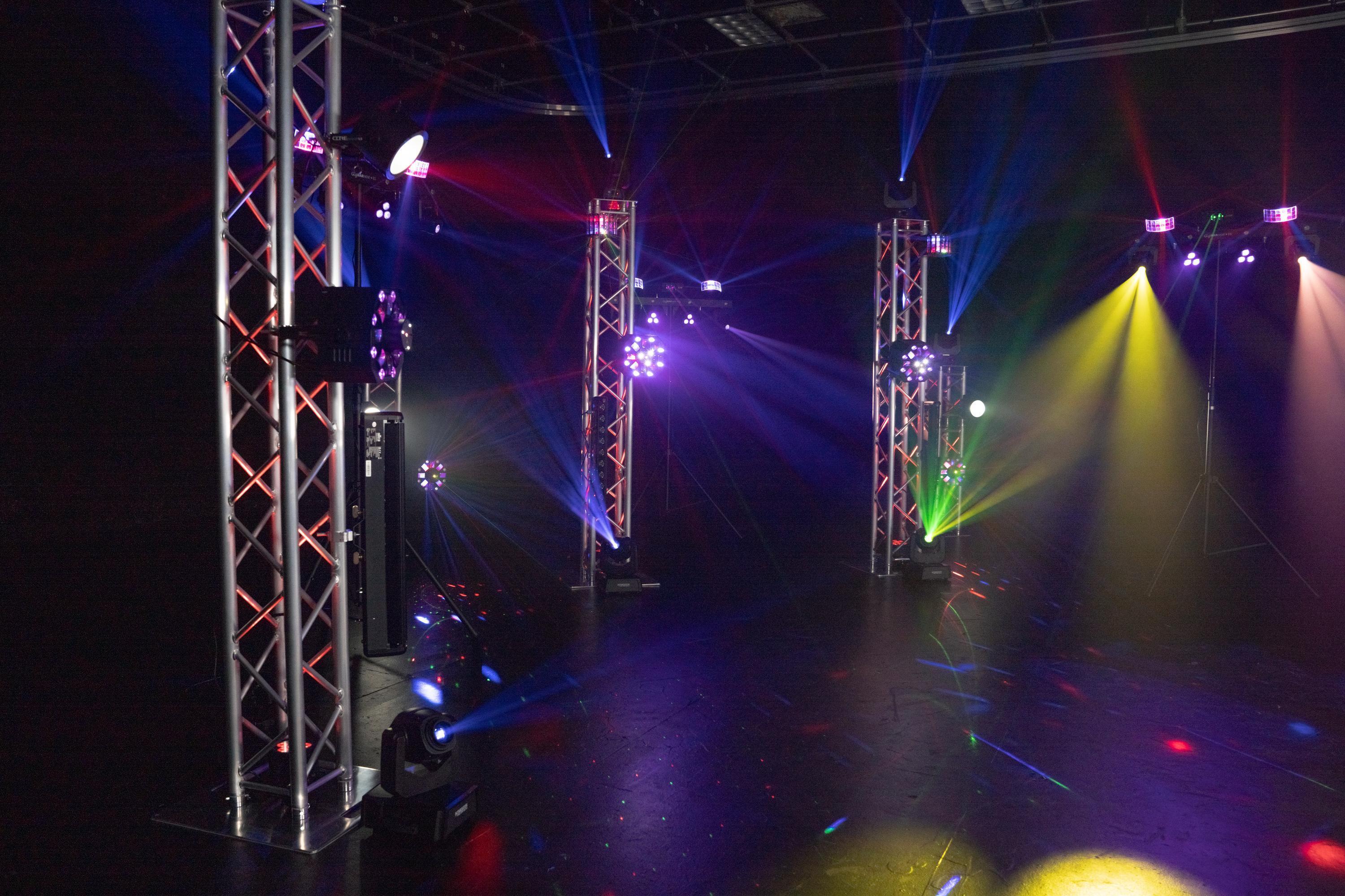 CDJ ILS Instant Impact Shot with GigBAR in focus