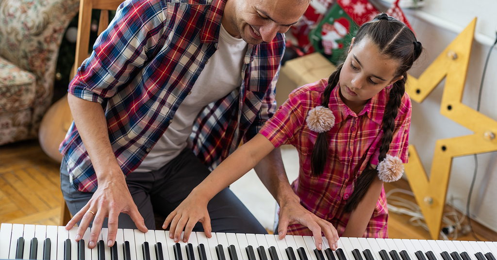 Music Is the Gift – A Sweetwater Holiday Giveaway