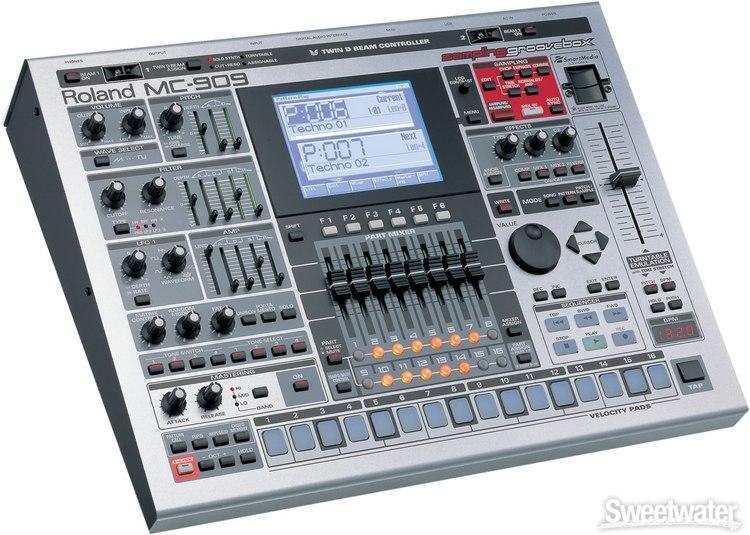 鍵盤楽器 roland mc-909 Roland MC-909 Synth Production Controller Synthesizer