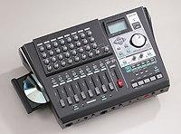 Summer NAMM 2005: Tascam DP-01FX/CD - InSync