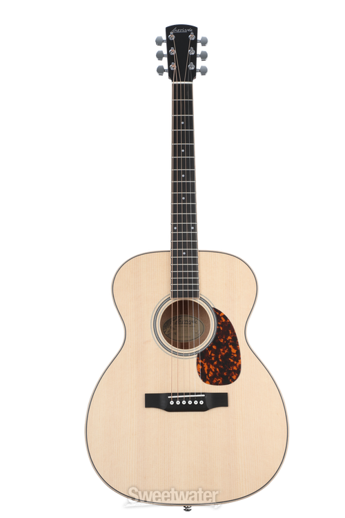 Larrivee OM-03 Recording Series Acoustic Guitar - Natural Larrivee OM-03 Recording Series Acoustic Guitar - Natural