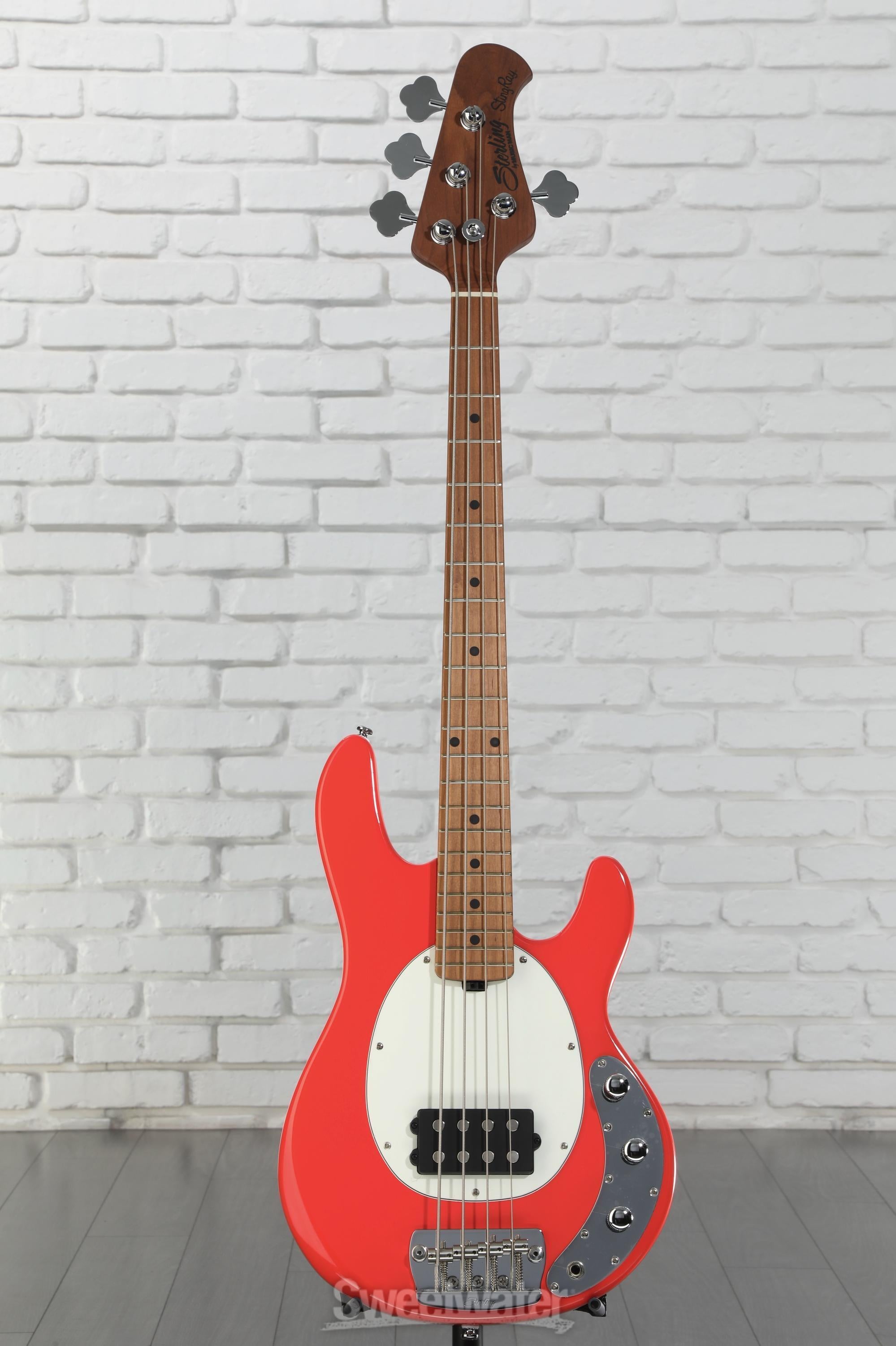 ベース　MUSIC MAN Sting Ray Sterling by MUSIC MAN S.U.B. Series StingRay Ray5 Black