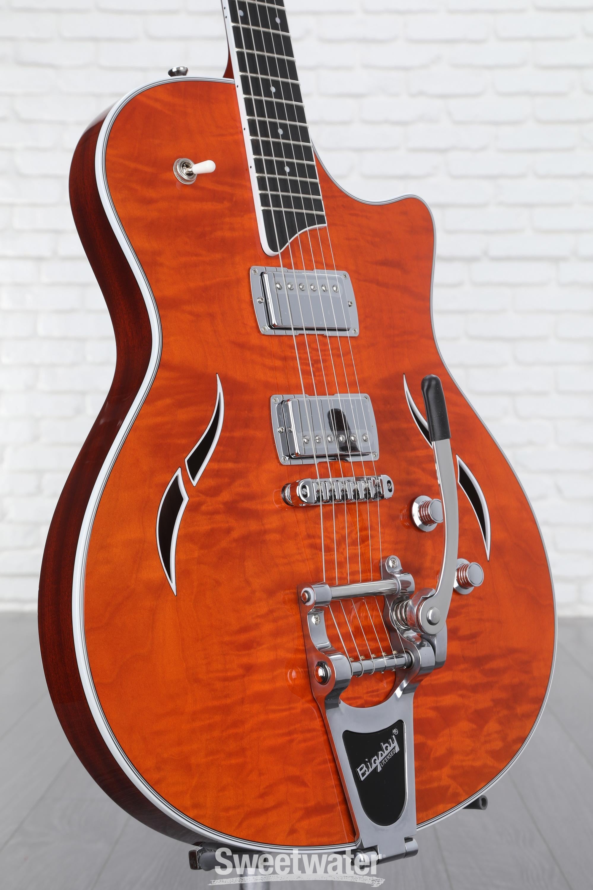 Taylor T3/B Semi-hollowbody Electric Guitar With Bigsby - Orange ...