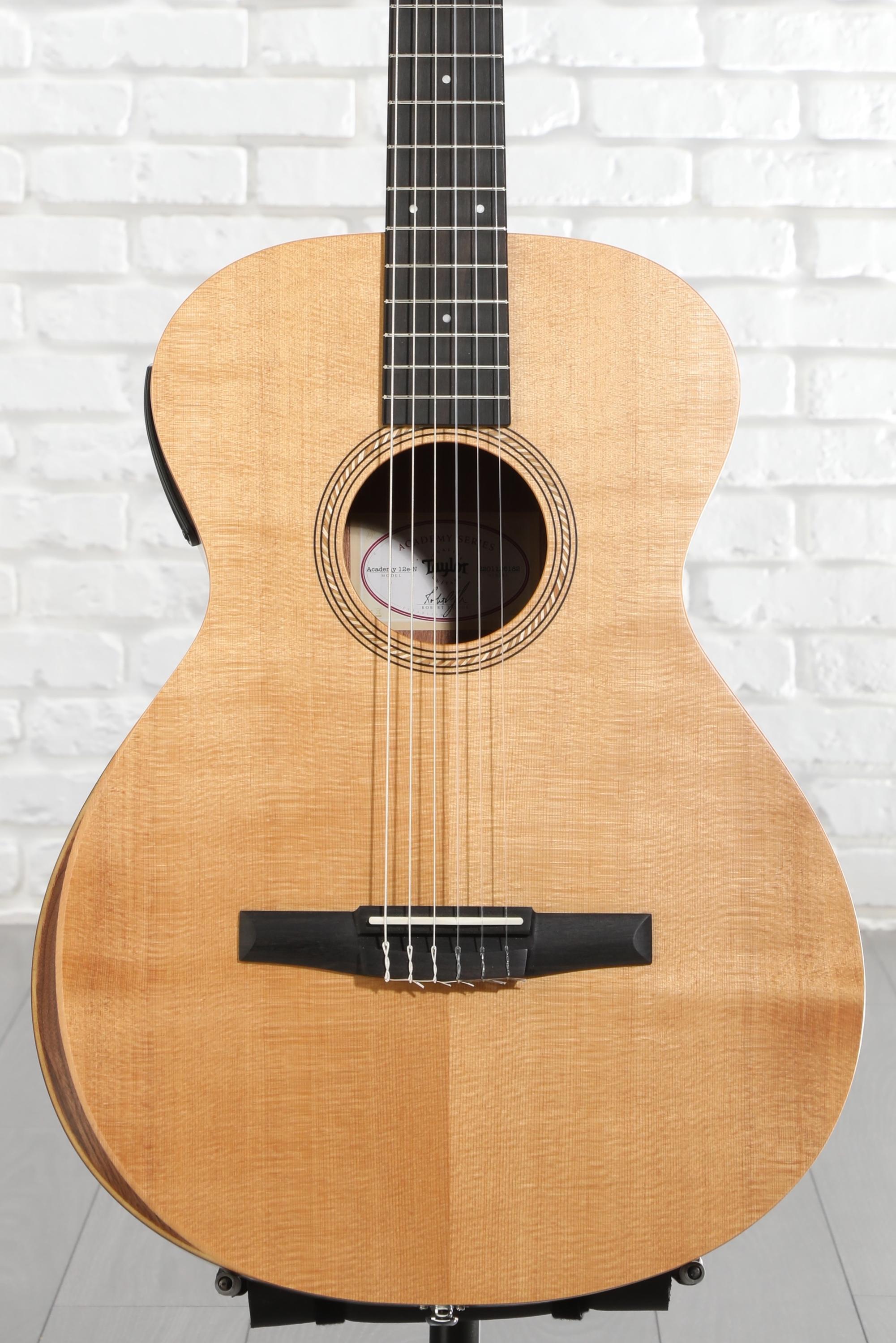 Taylor Academy 12e-N Nylon-string Acoustic-electric Guitar