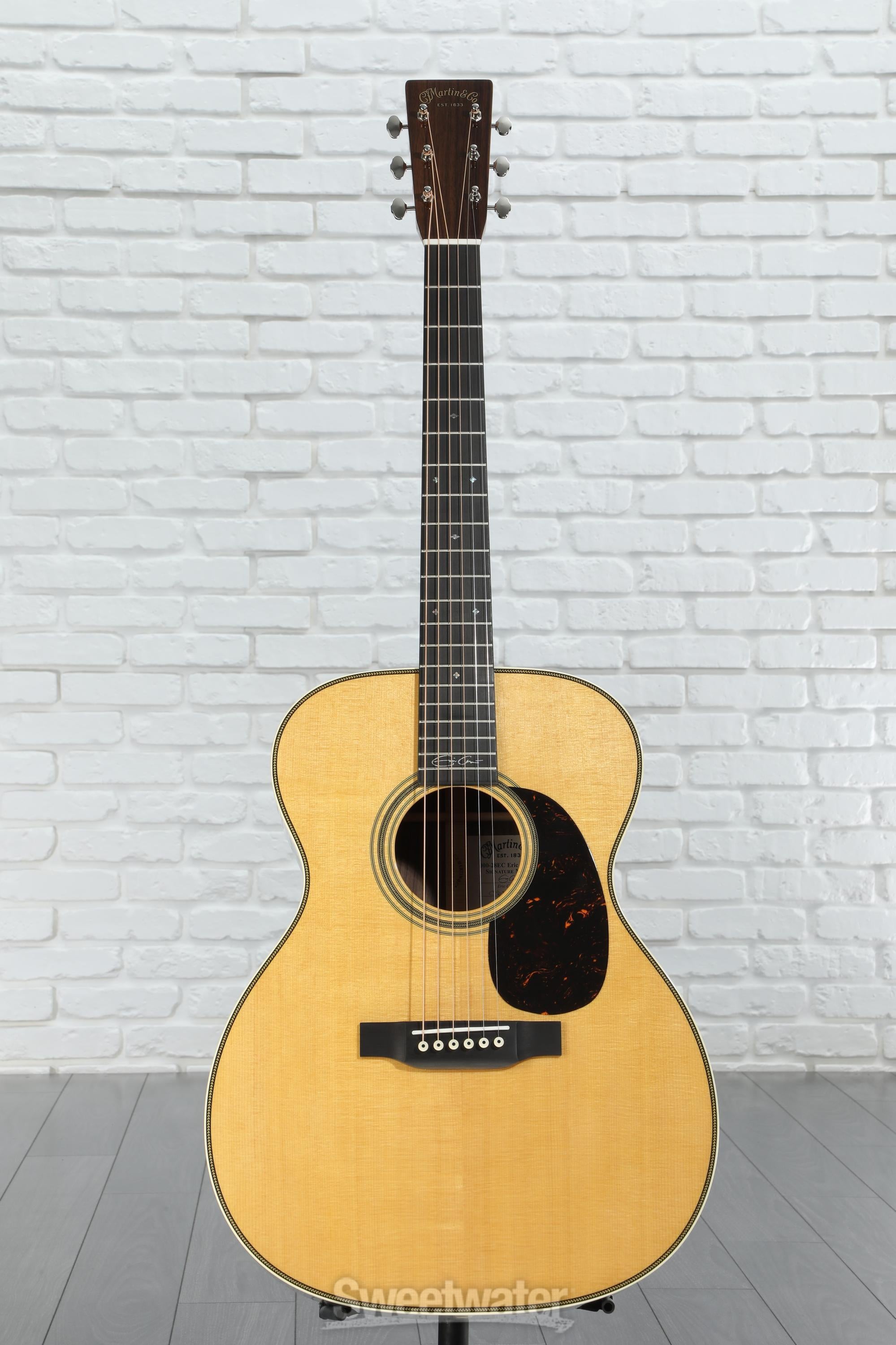 Martin 000-28EC Eric Clapton Acoustic Guitar - Natural Martin 000-28EC Eric Clapton Acoustic Guitar - Natural
