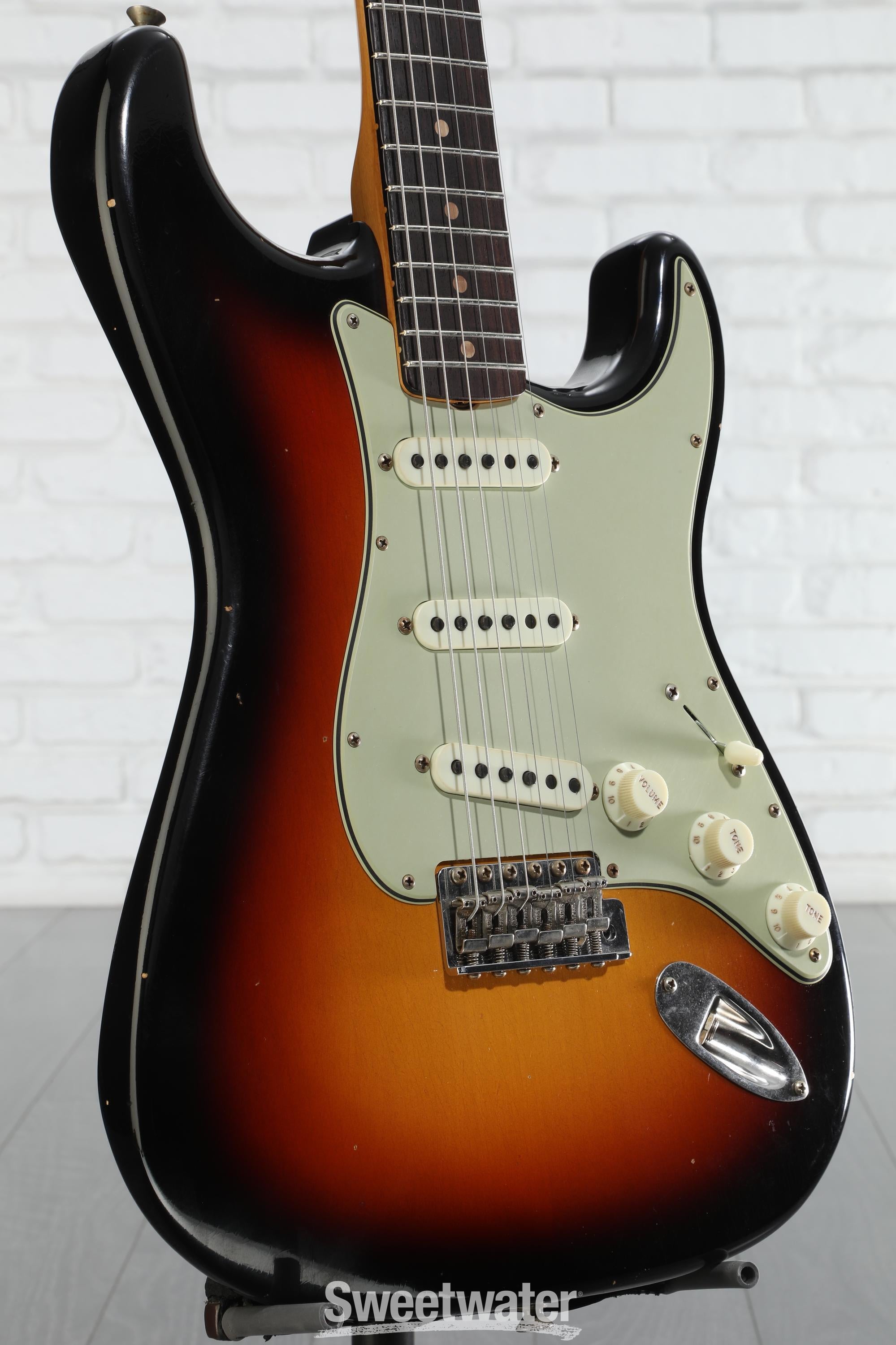 Fender Custom Shop '62-'63 Stratocaster Electric Guitar