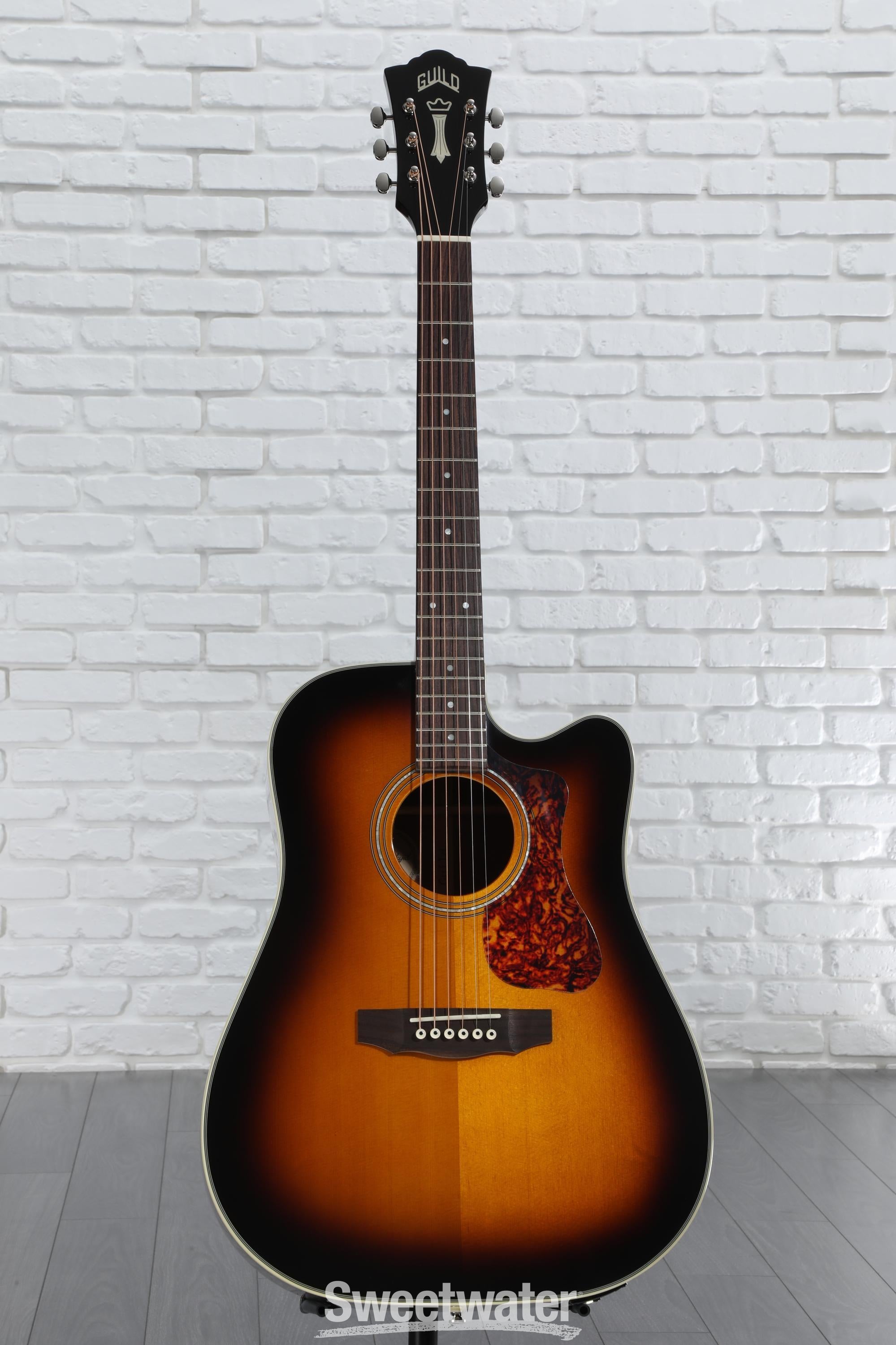 Guild D-140CE Acoustic-Electric Guitar - Antique Burst