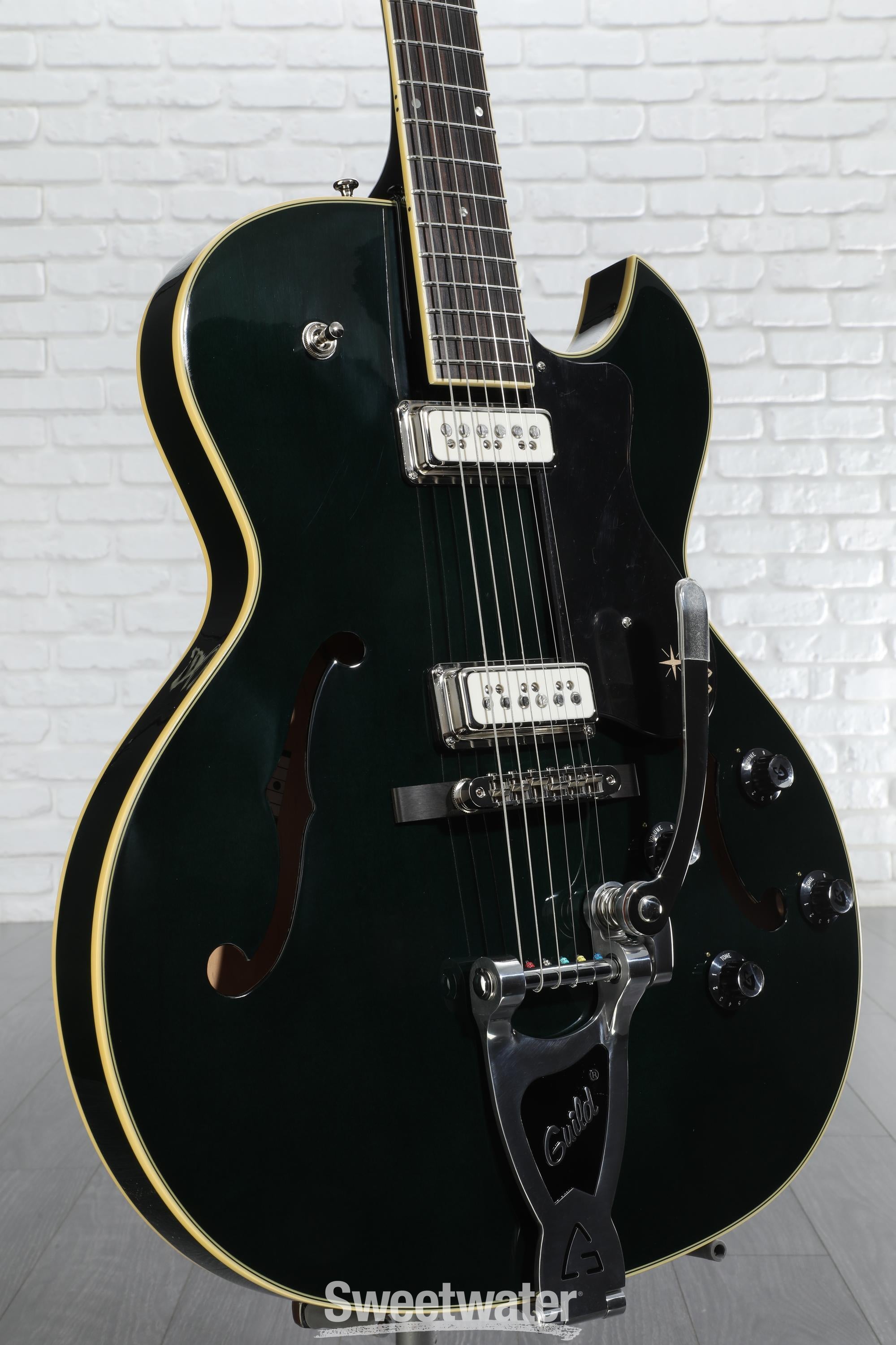 Guild Starfire III Dynasonic Hollowbody Electric Guitar