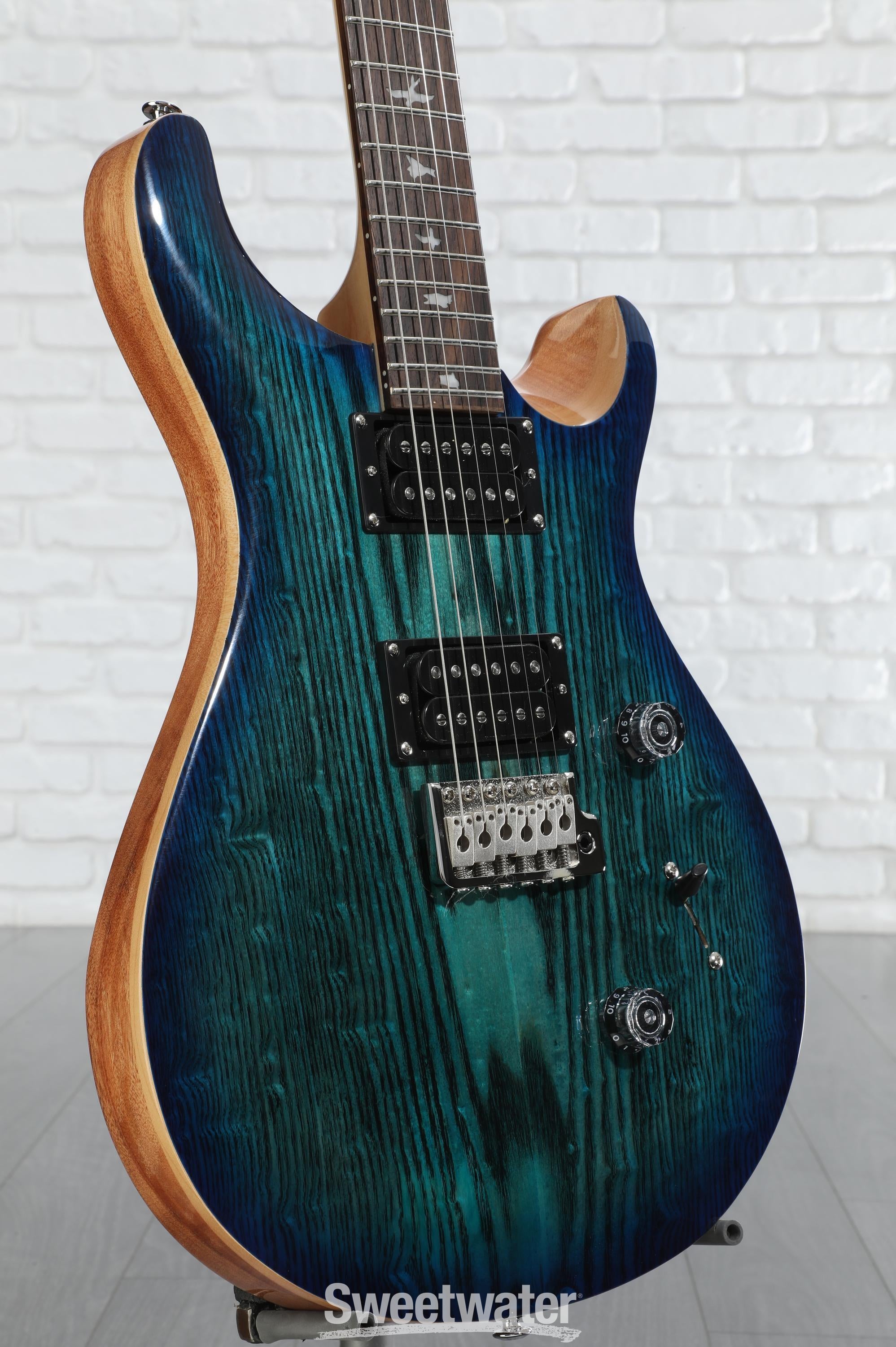 PRS SE Custom 24 Exotic Electric Guitar - Lake Blue | Sweetwater PRS SE Custom 24 Exotic Electric Guitar - Lake Blue | Sweetwater