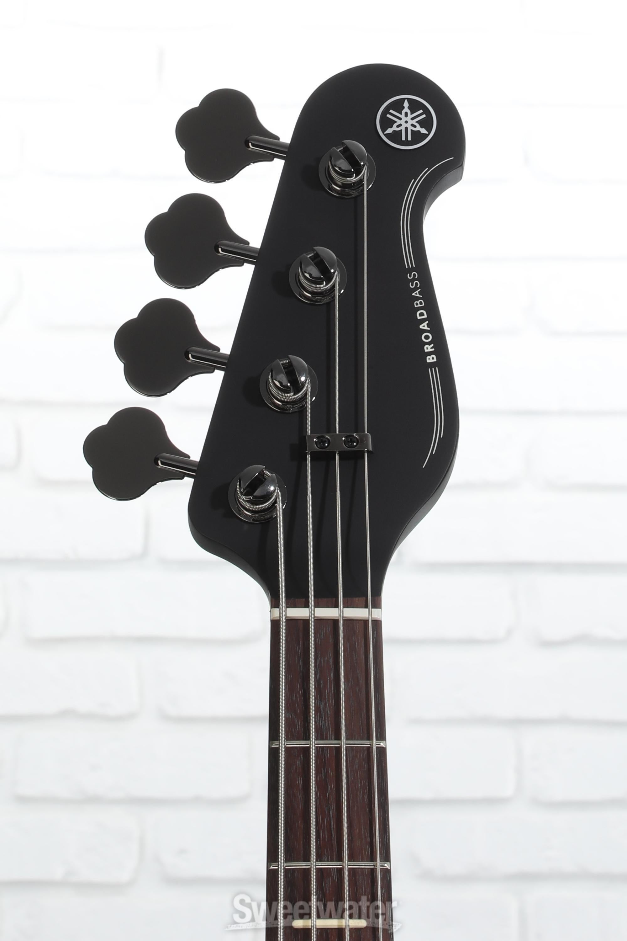 Yamaha BB734A 4-string Bass Guitar - Fired Red