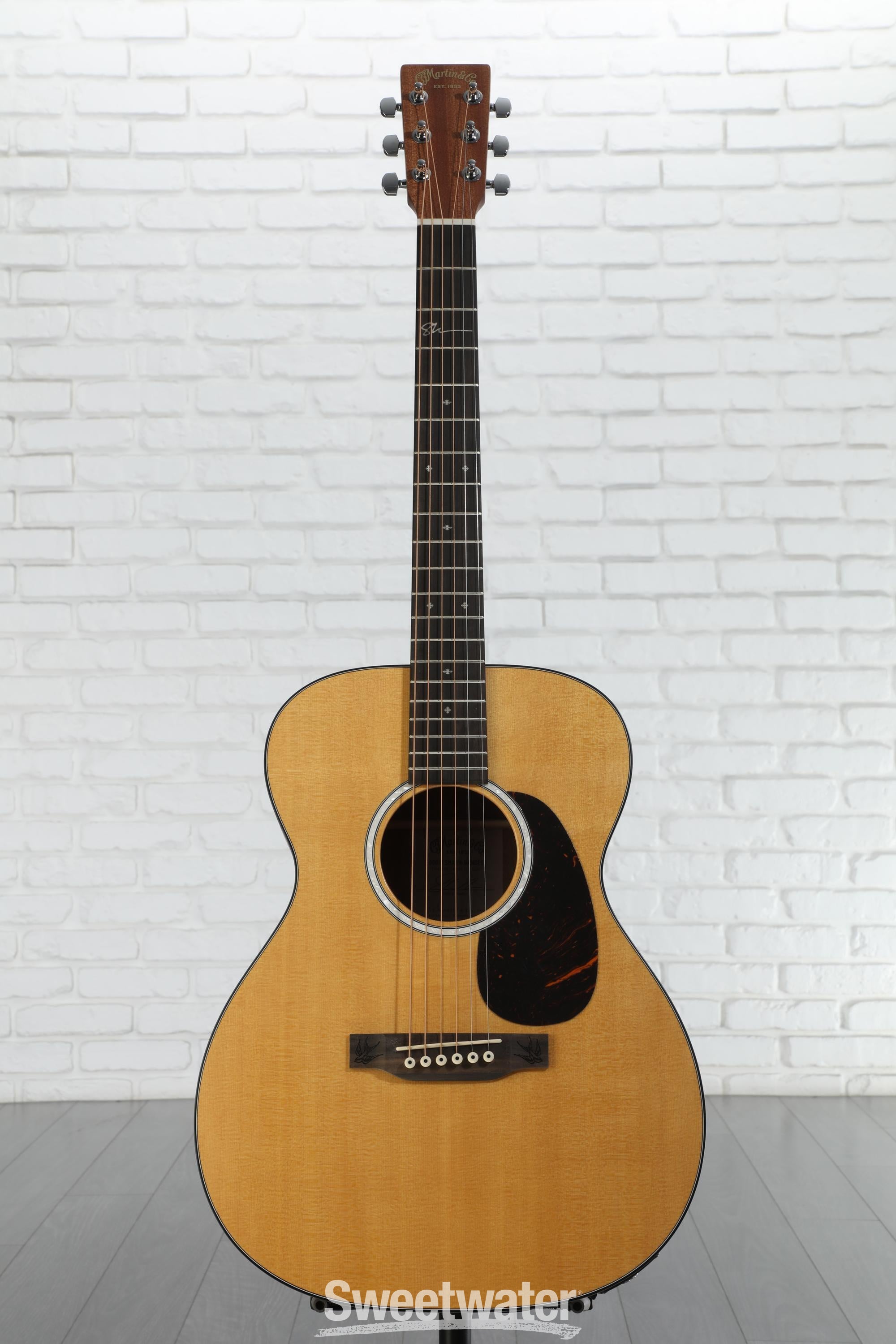 Martin 000JR-10E Shawn Mendes Signature Acoustic-electric