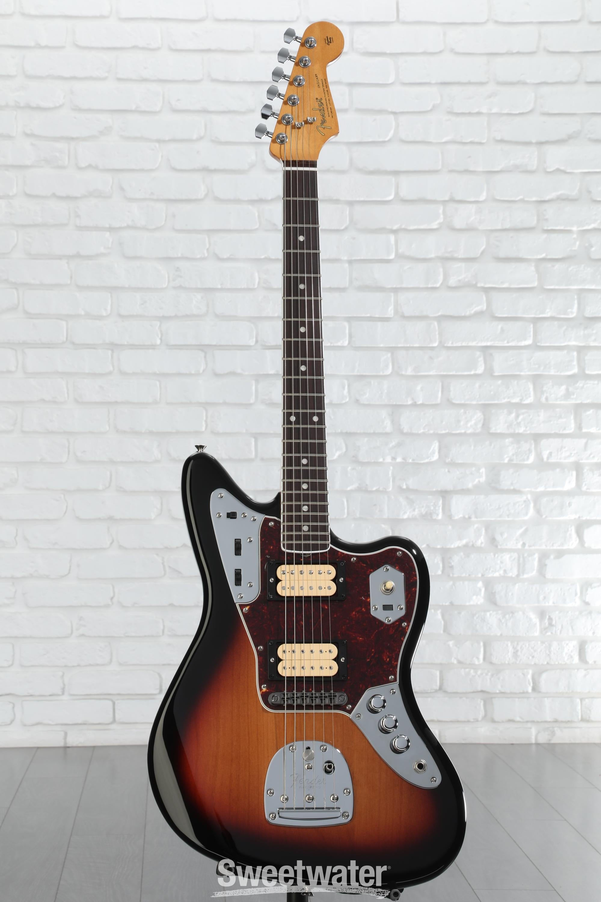 Fender Kurt Cobain Jaguar Electric Guitar - 3-Tone Sunburst