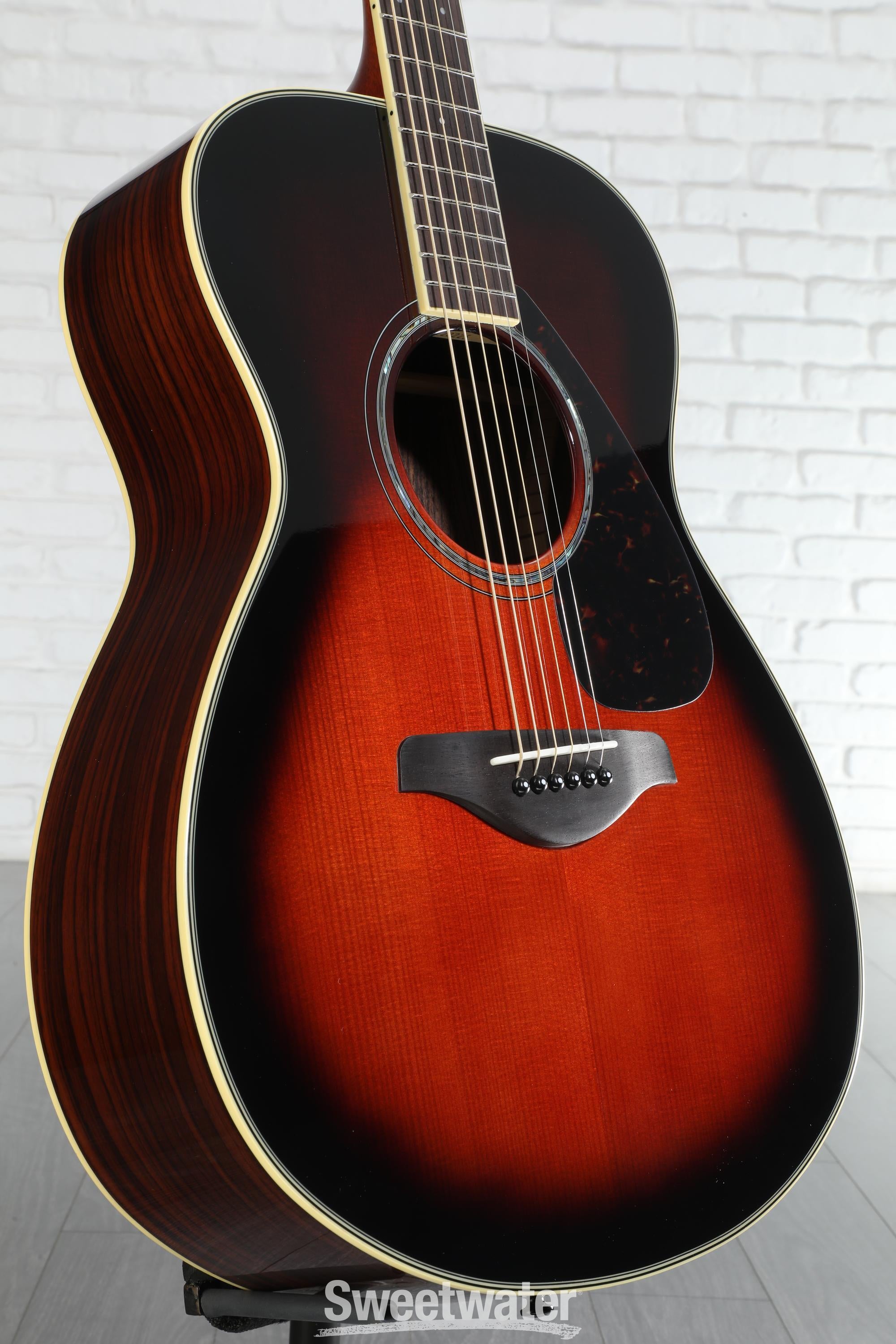 Yamaha FS830 Concert Acoustic Guitar - Tobacco Brown Sunburst