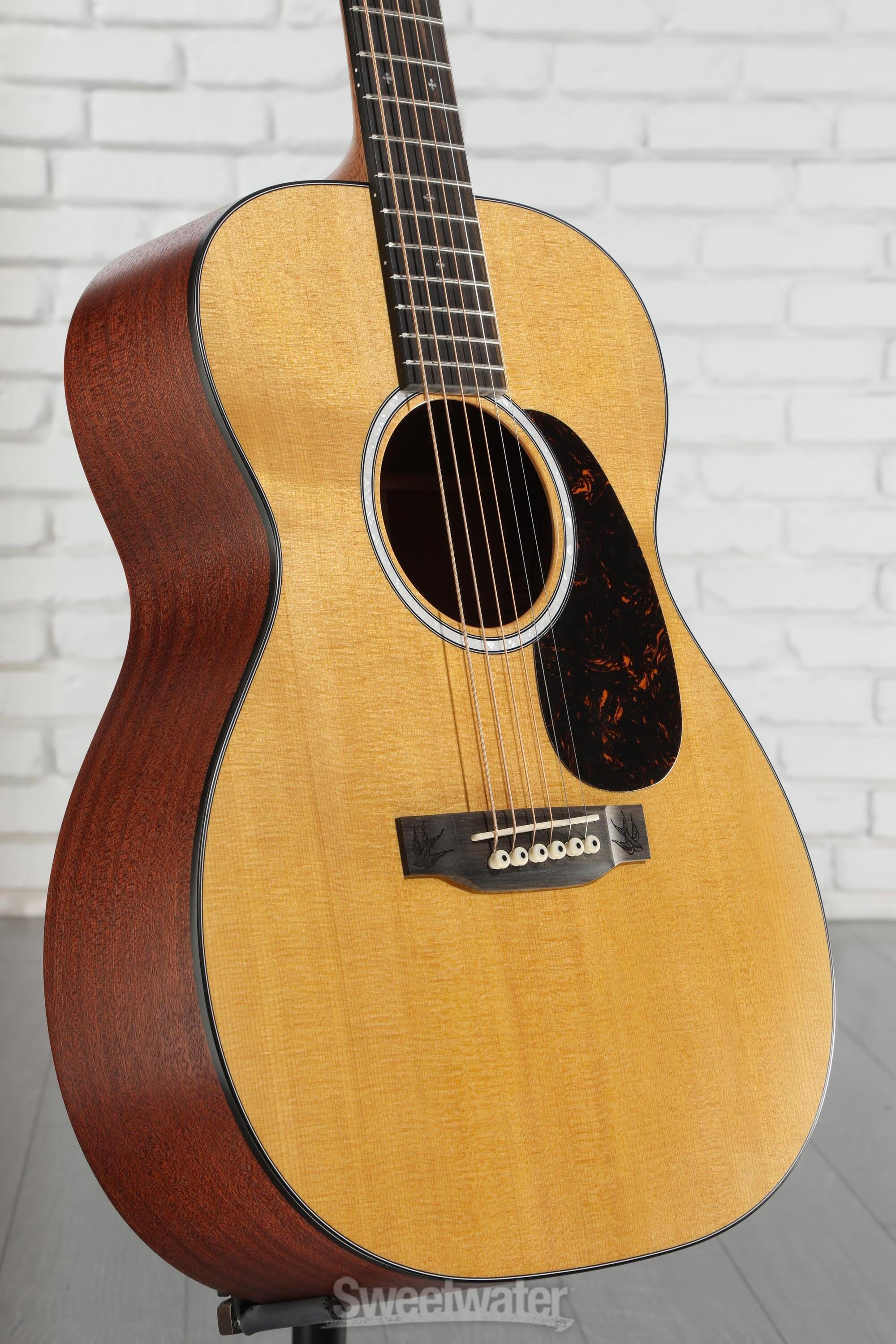 Martin 000JR-10E Shawn Mendes Signature Acoustic-electric Guitar - Natural